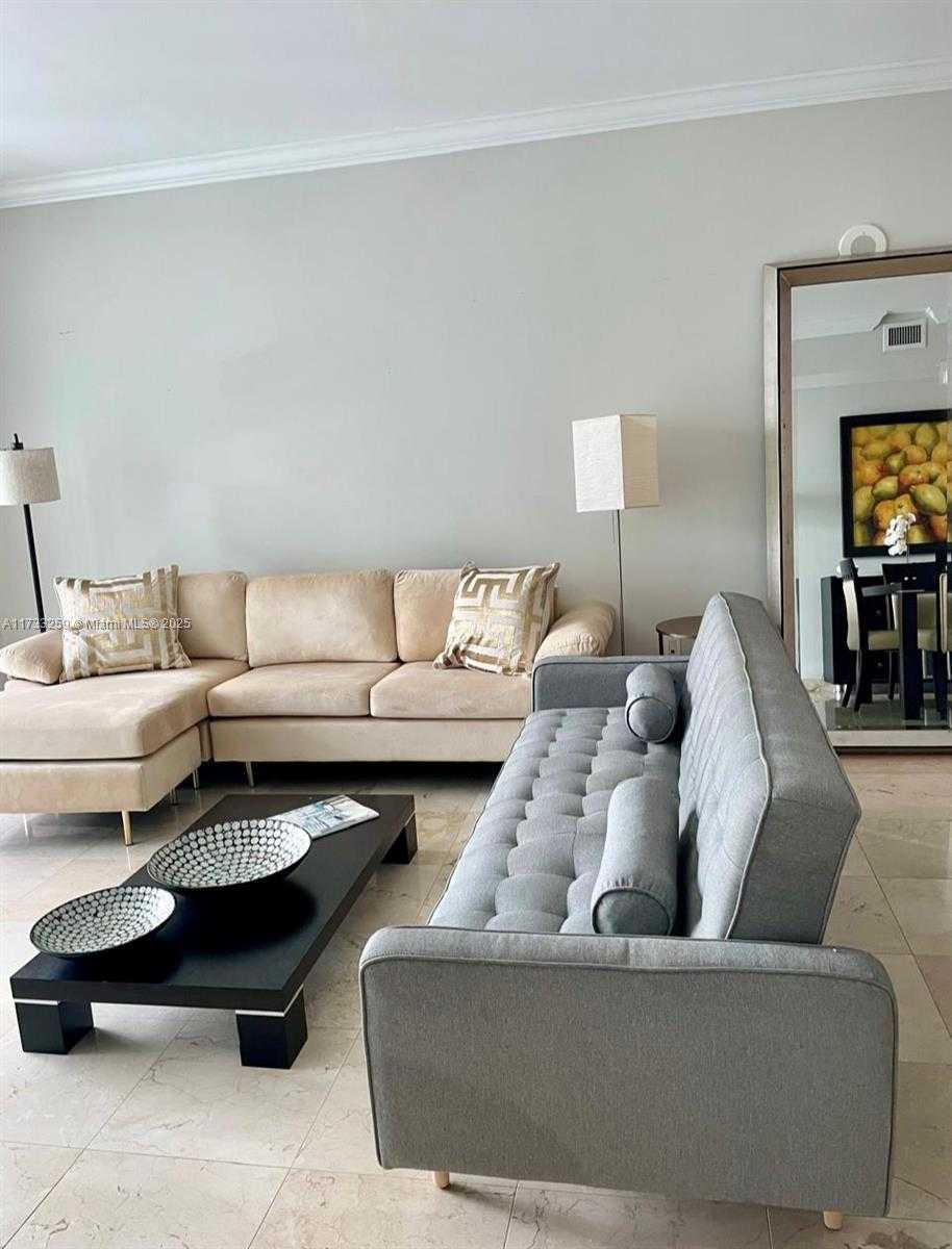 Small Image of 951 BRICKELL AVE #301, Miami Number 8