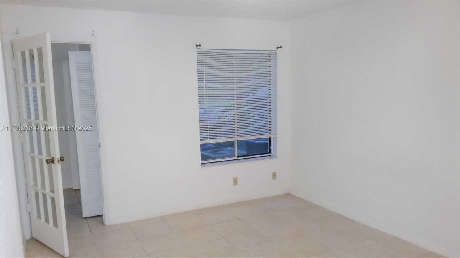 Small Image of 3360 NORTH PINEWALK DR N #1315, Margate Number 12