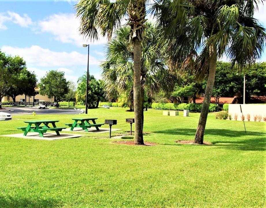 Small Image of 3360 NORTH PINEWALK DR N #1315, Margate Number 18