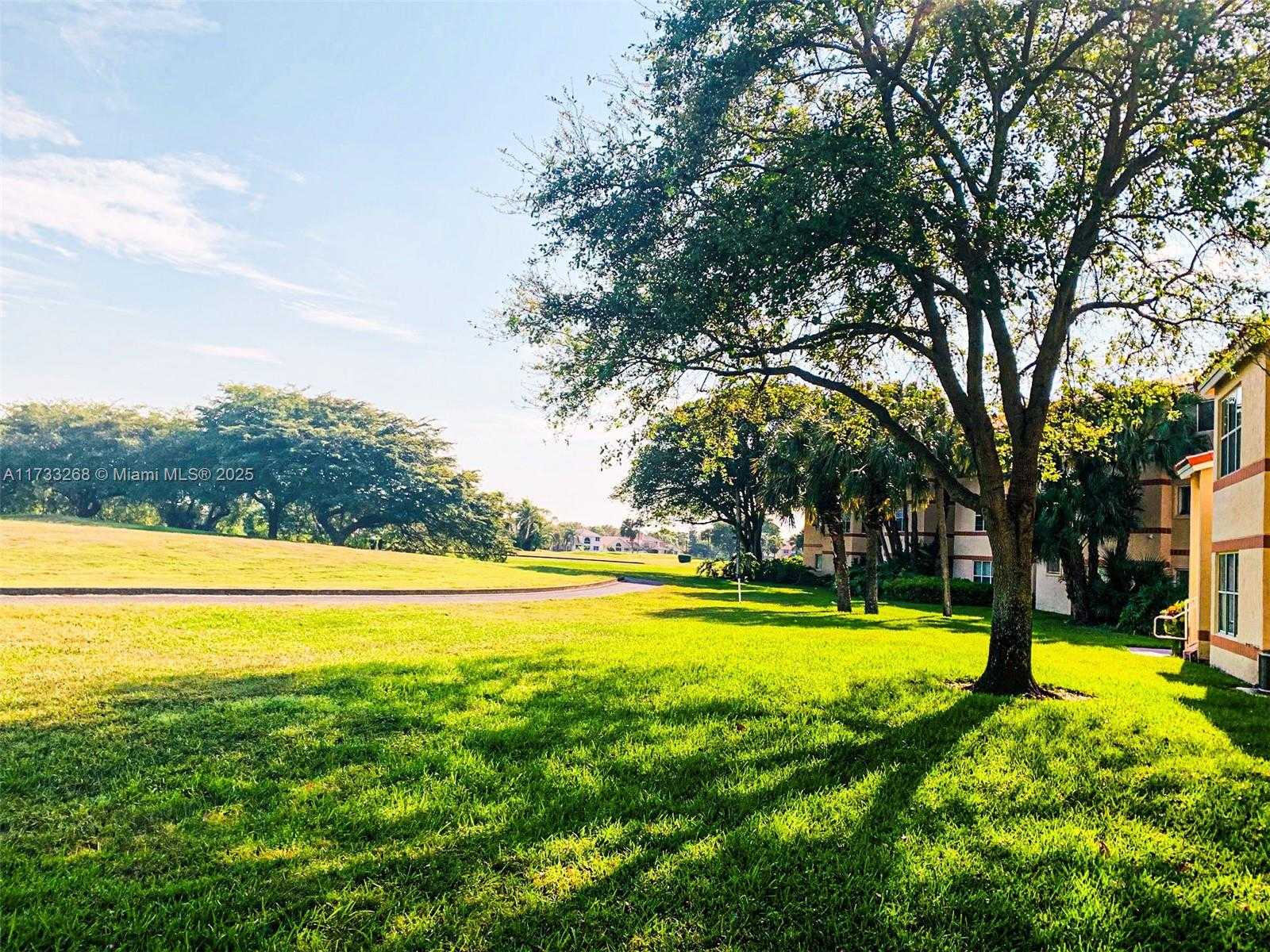 Small Image of 3360 NORTH PINEWALK DR N #1315, Margate Number 6