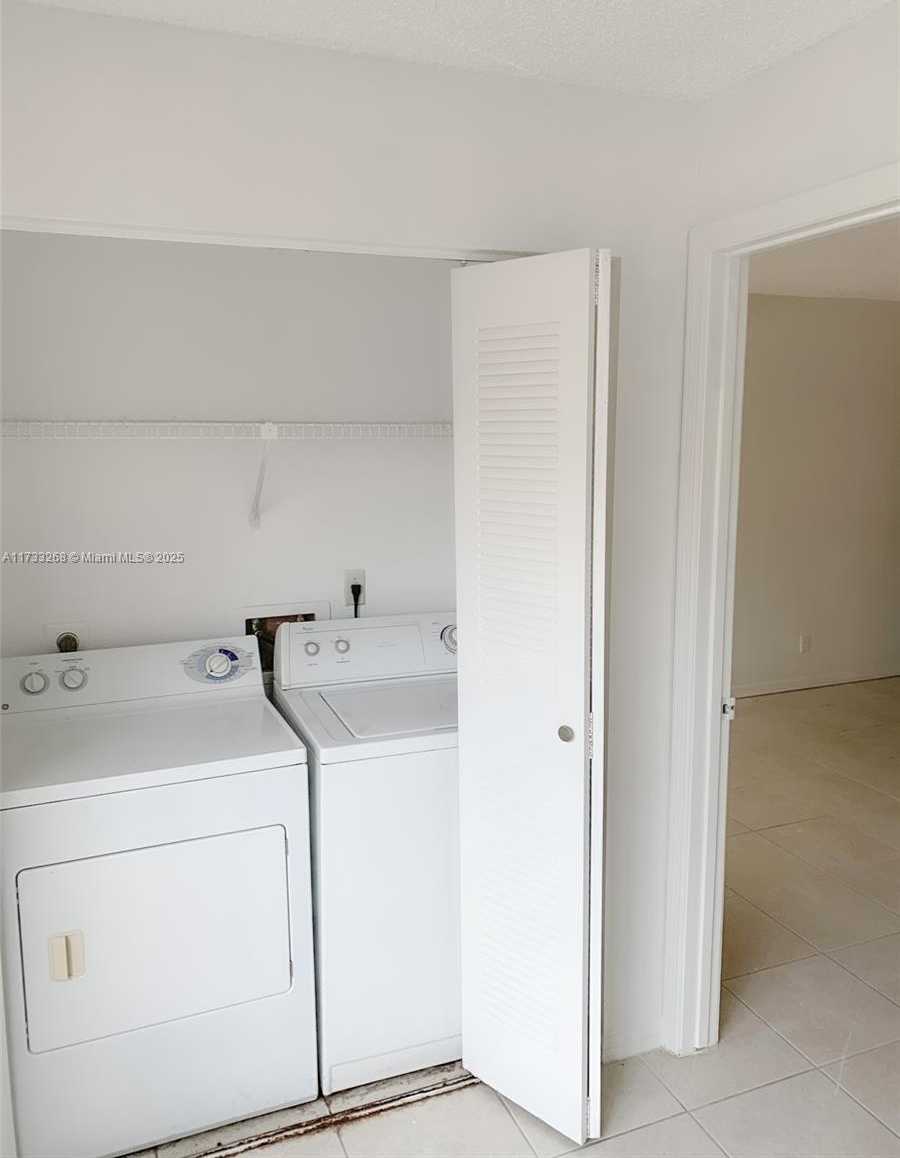 Small Image of 3360 NORTH PINEWALK DR N #1315, Margate Number 8