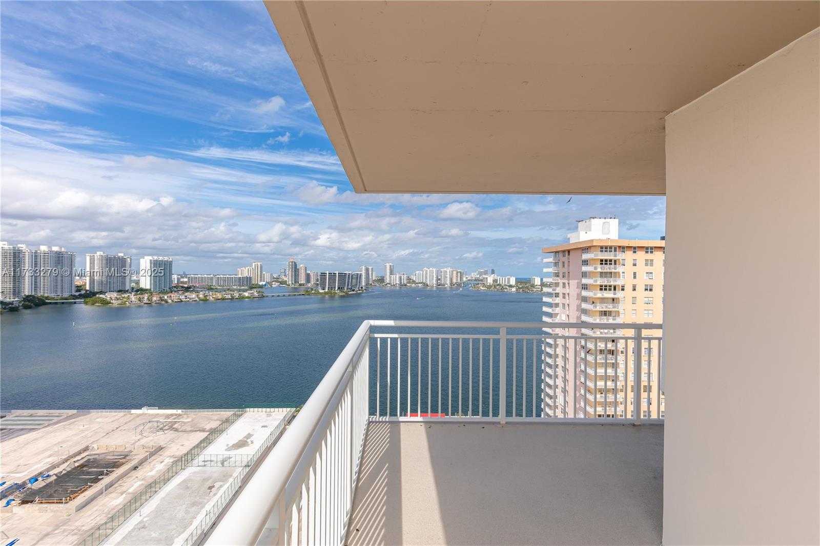Small Image of 250 174TH ST #2116, Sunny Isles Beach Number 3