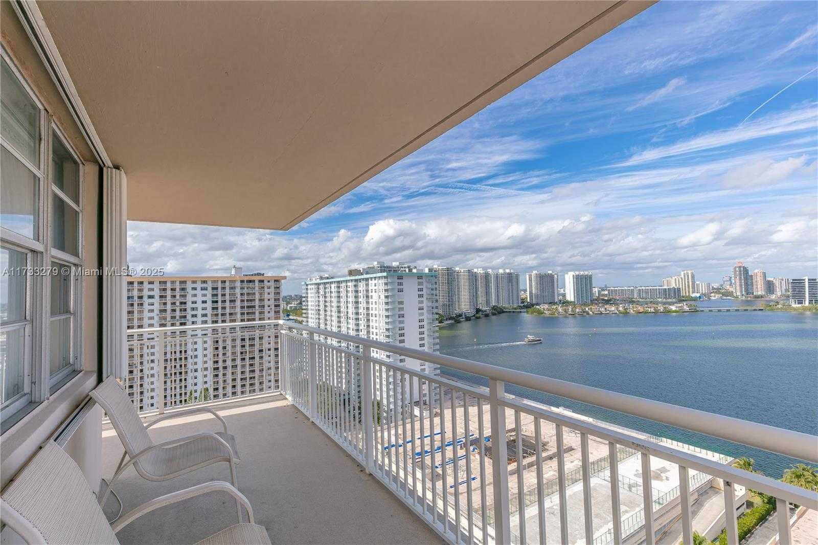 Small Image of 250 174TH ST #2116, Sunny Isles Beach Number 4