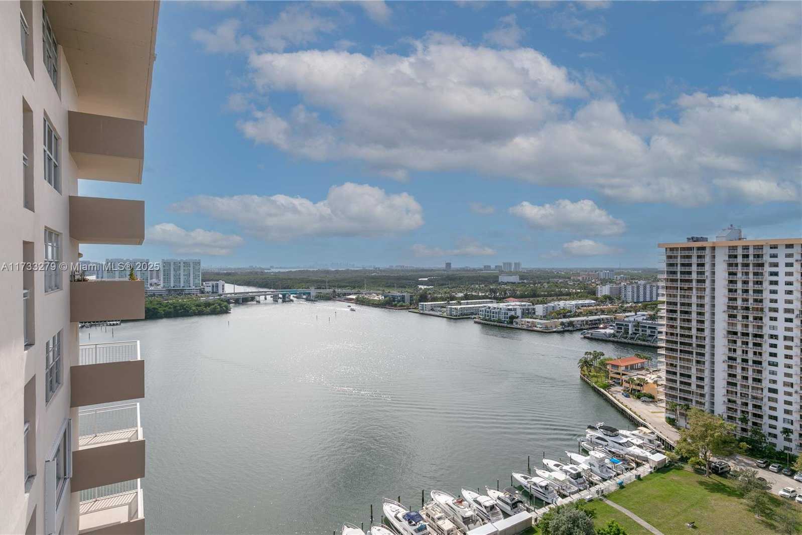 Small Image of 250 174TH ST #2116, Sunny Isles Beach Number 5