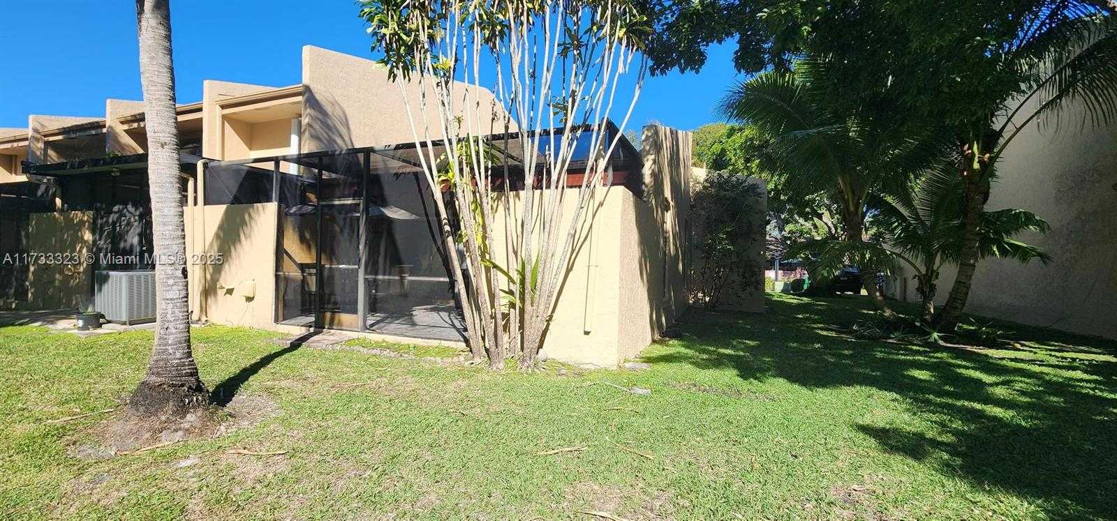 Small Image of 9724 NORTH WEST 15TH ST #308, Pembroke Pines Number 10