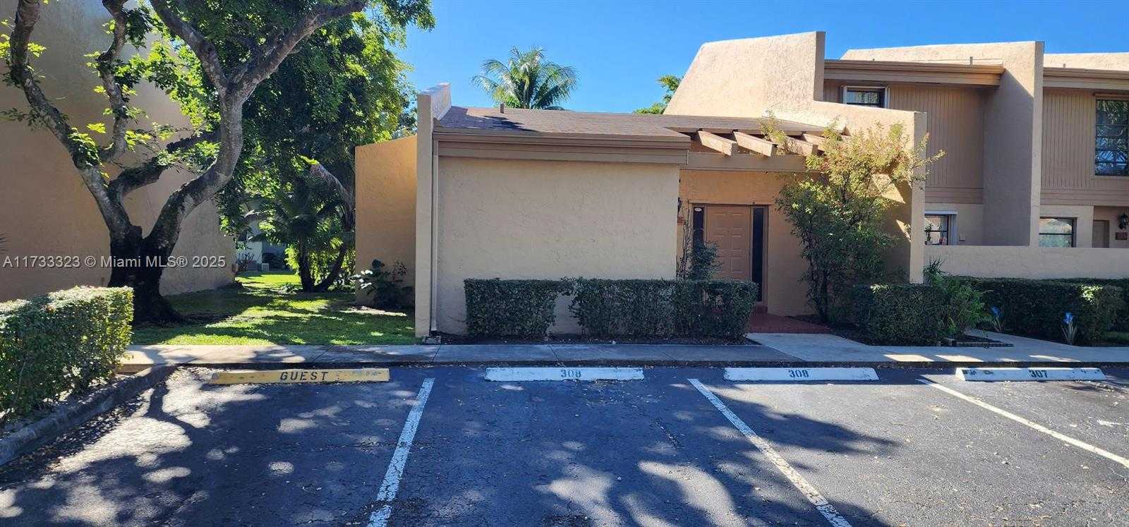 Small Image of 9724 NORTH WEST 15TH ST #308, Pembroke Pines Number 2