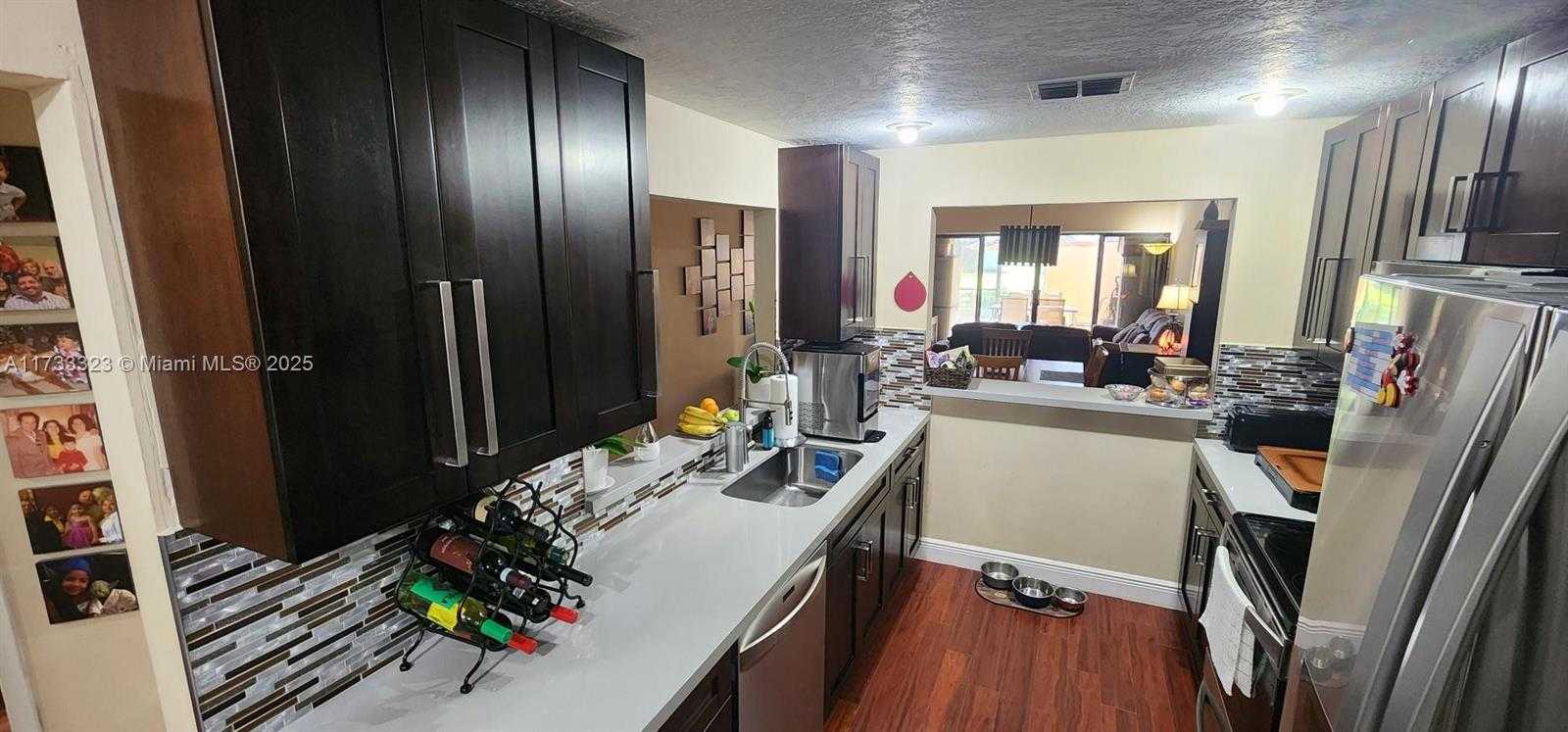 Small Image of 9724 NORTH WEST 15TH ST #308, Pembroke Pines Number 31