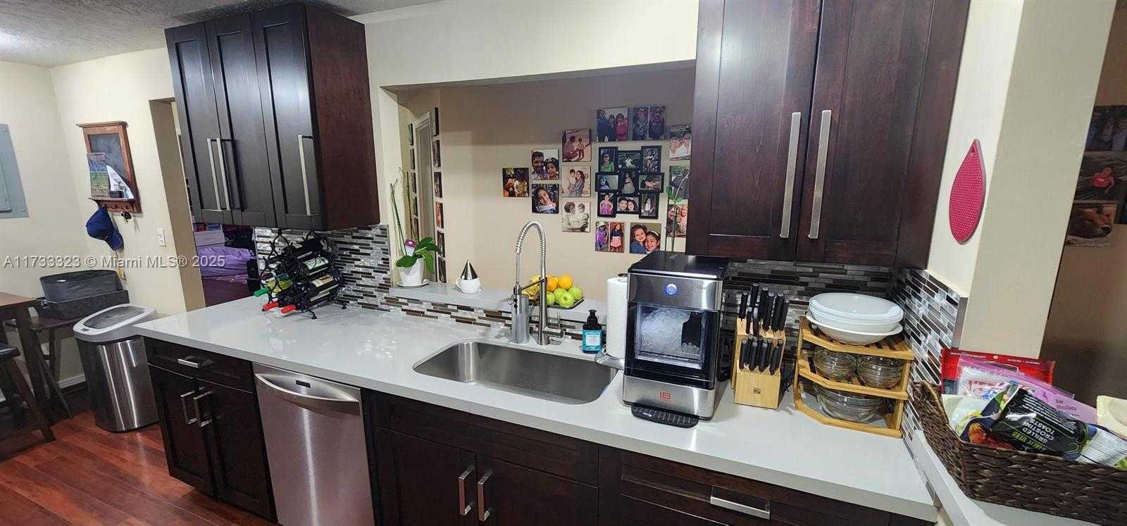 Small Image of 9724 NORTH WEST 15TH ST #308, Pembroke Pines Number 33