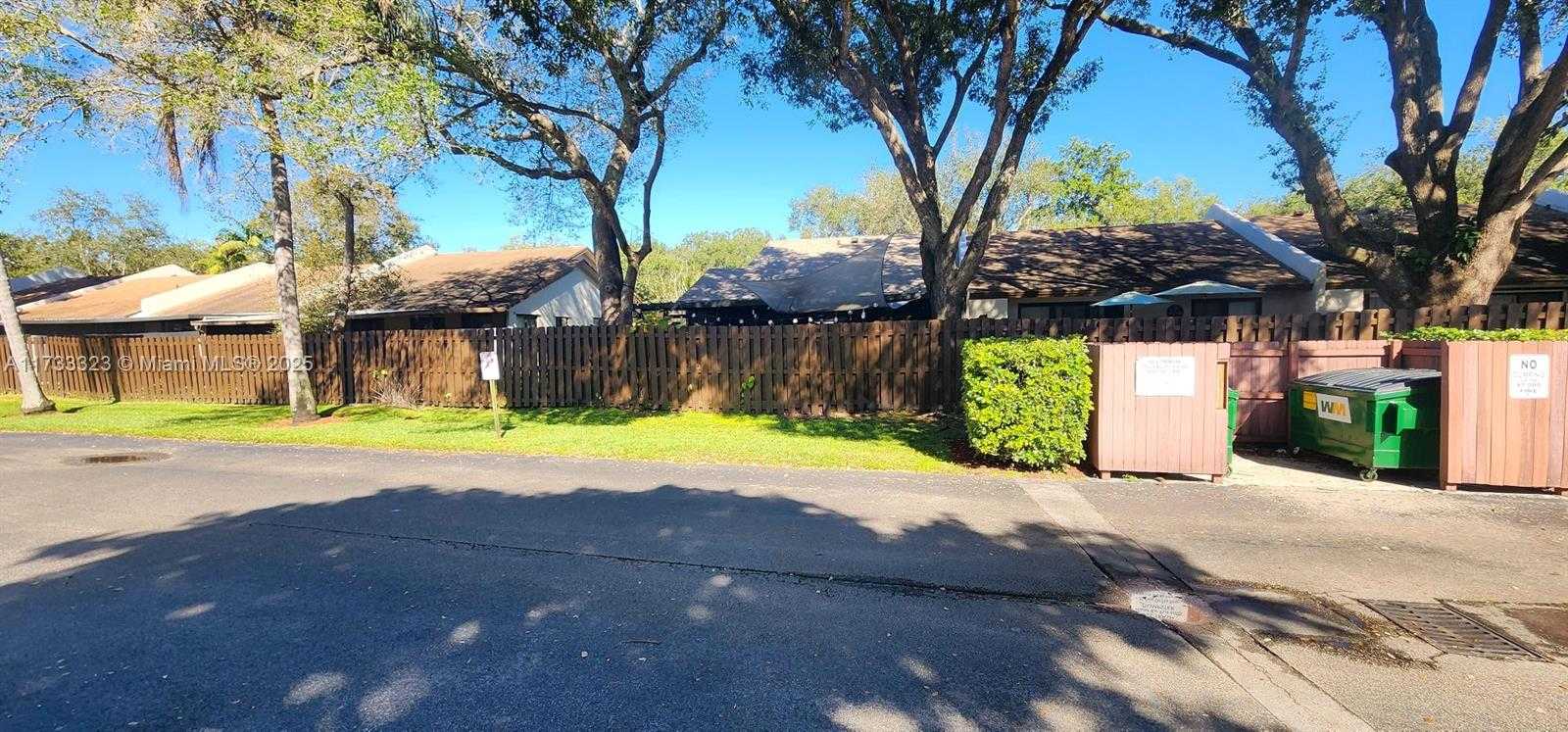 Small Image of 9724 NORTH WEST 15TH ST #308, Pembroke Pines Number 5