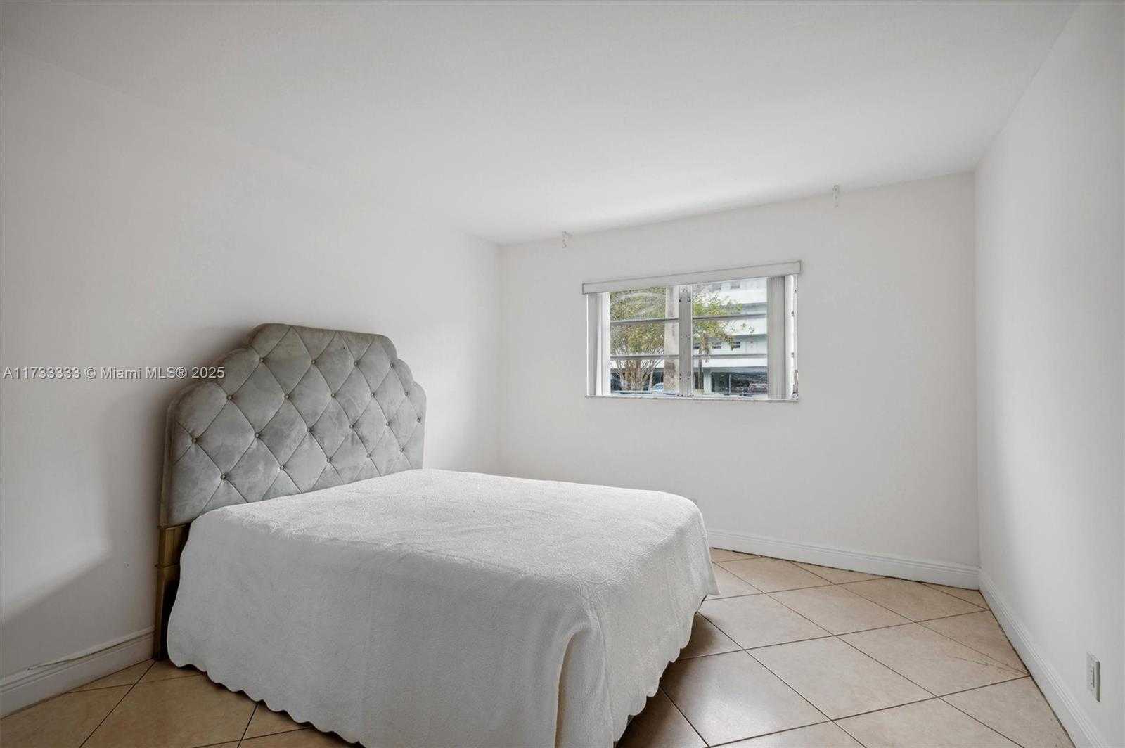 Small Image of 619 NORTH EAST 14TH AVE #101, Hallandale Beach Number 11