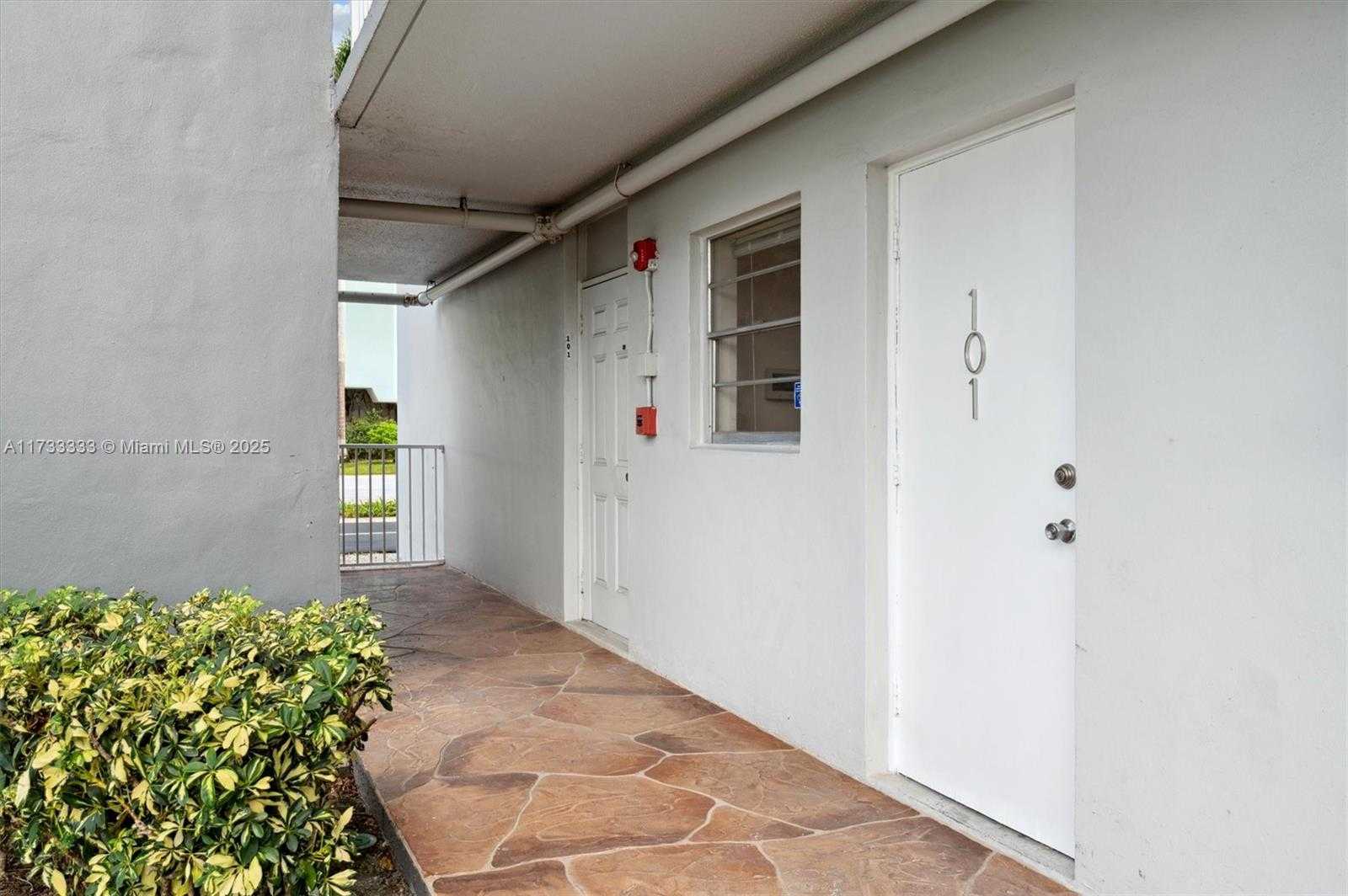 Small Image of 619 NORTH EAST 14TH AVE #101, Hallandale Beach Number 17