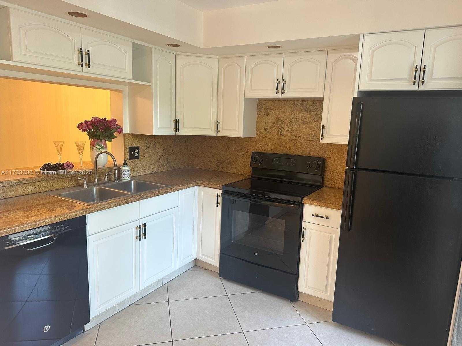 Small Image of 619 NORTH EAST 14TH AVE #101, Hallandale Beach Number 7