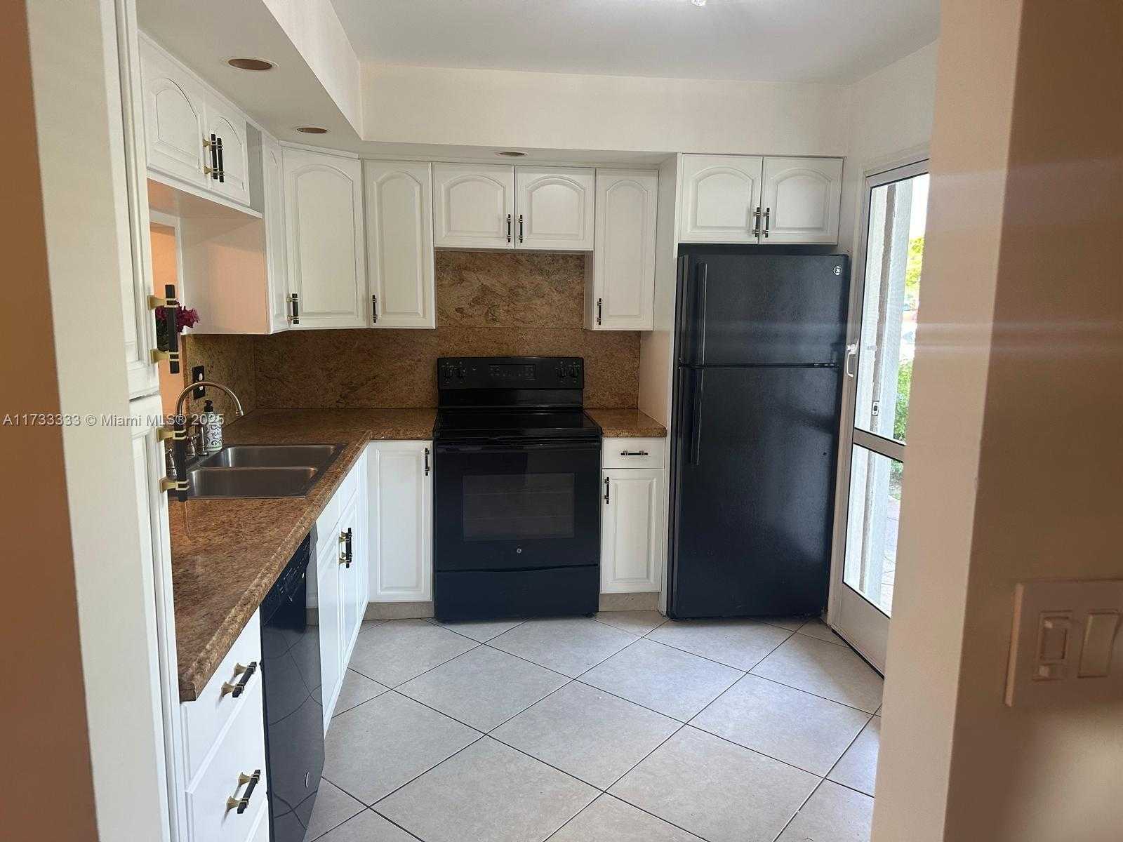 Small Image of 619 NORTH EAST 14TH AVE #101, Hallandale Beach Number 9