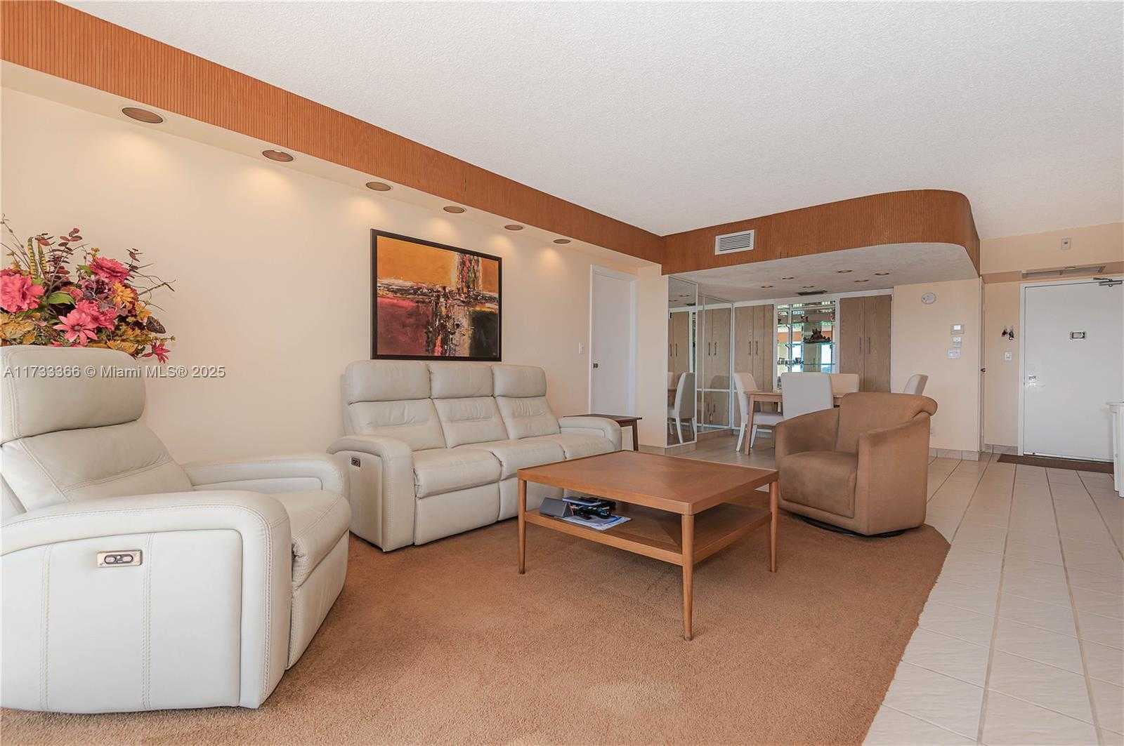 Small Image of 20301 WEST COUNTRY CLUB DR #1026, Aventura Number 14