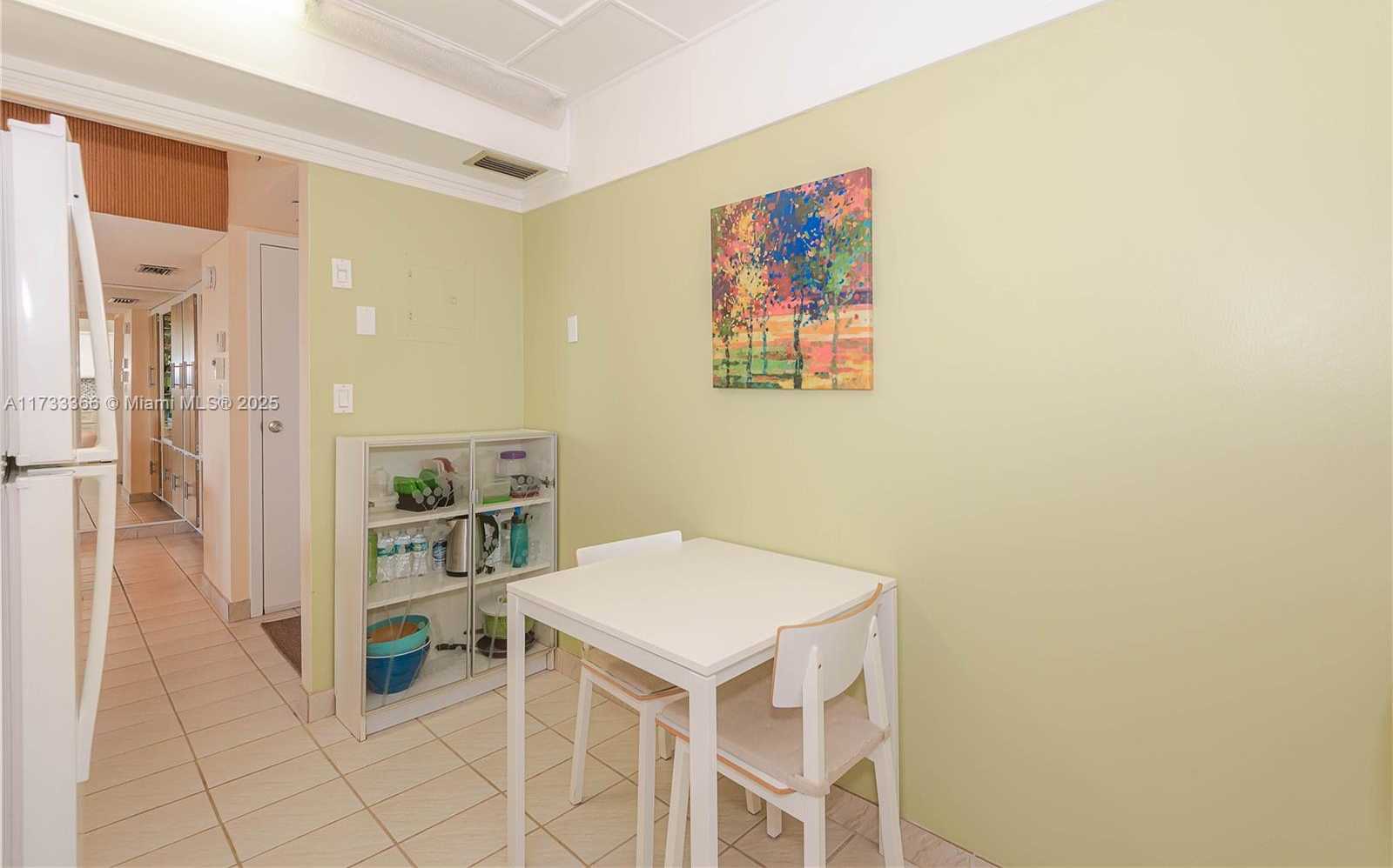 Small Image of 20301 WEST COUNTRY CLUB DR #1026, Aventura Number 6