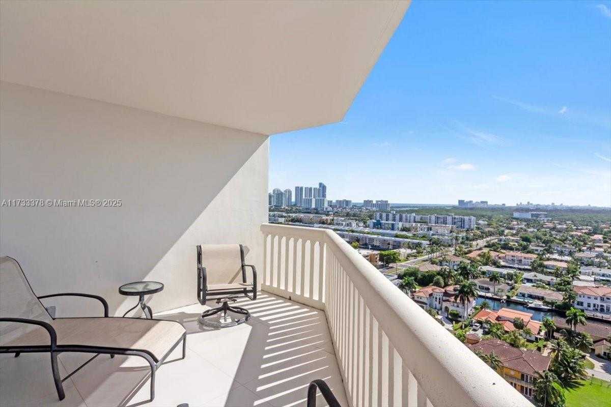 Small Image of 1000 ISLAND BLVD #2003, Aventura Number 5