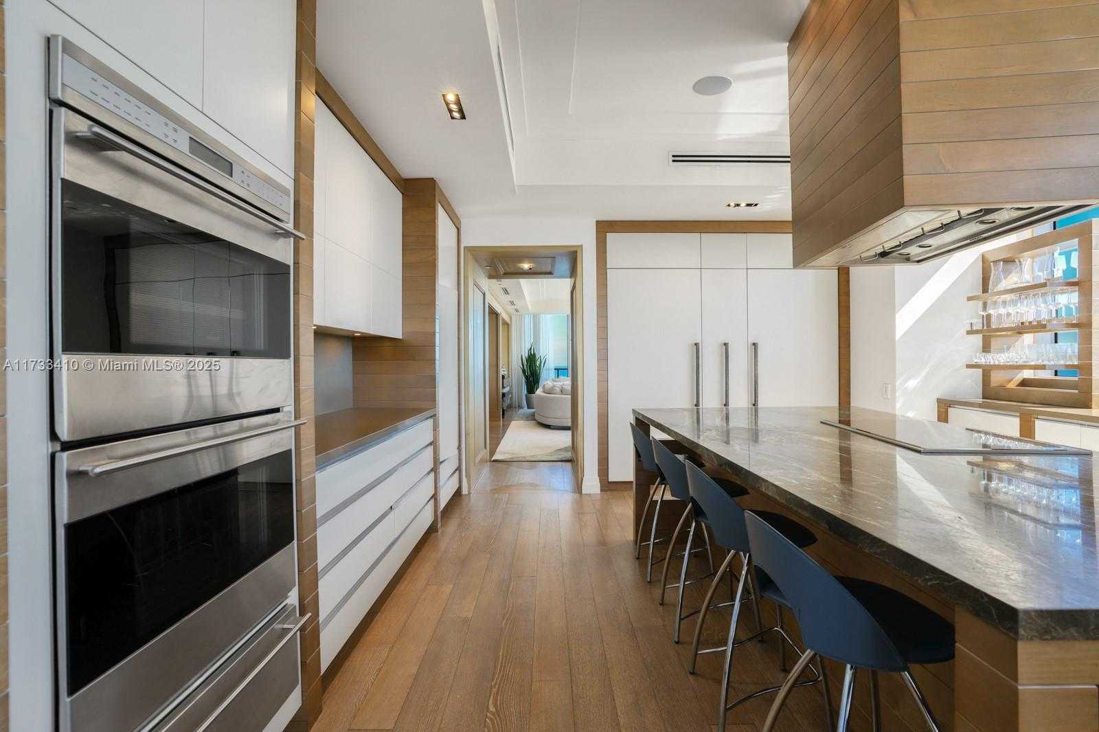 Small Image of 9701 Collins Ave, Miami Beach, FL 33154, USA Number 22