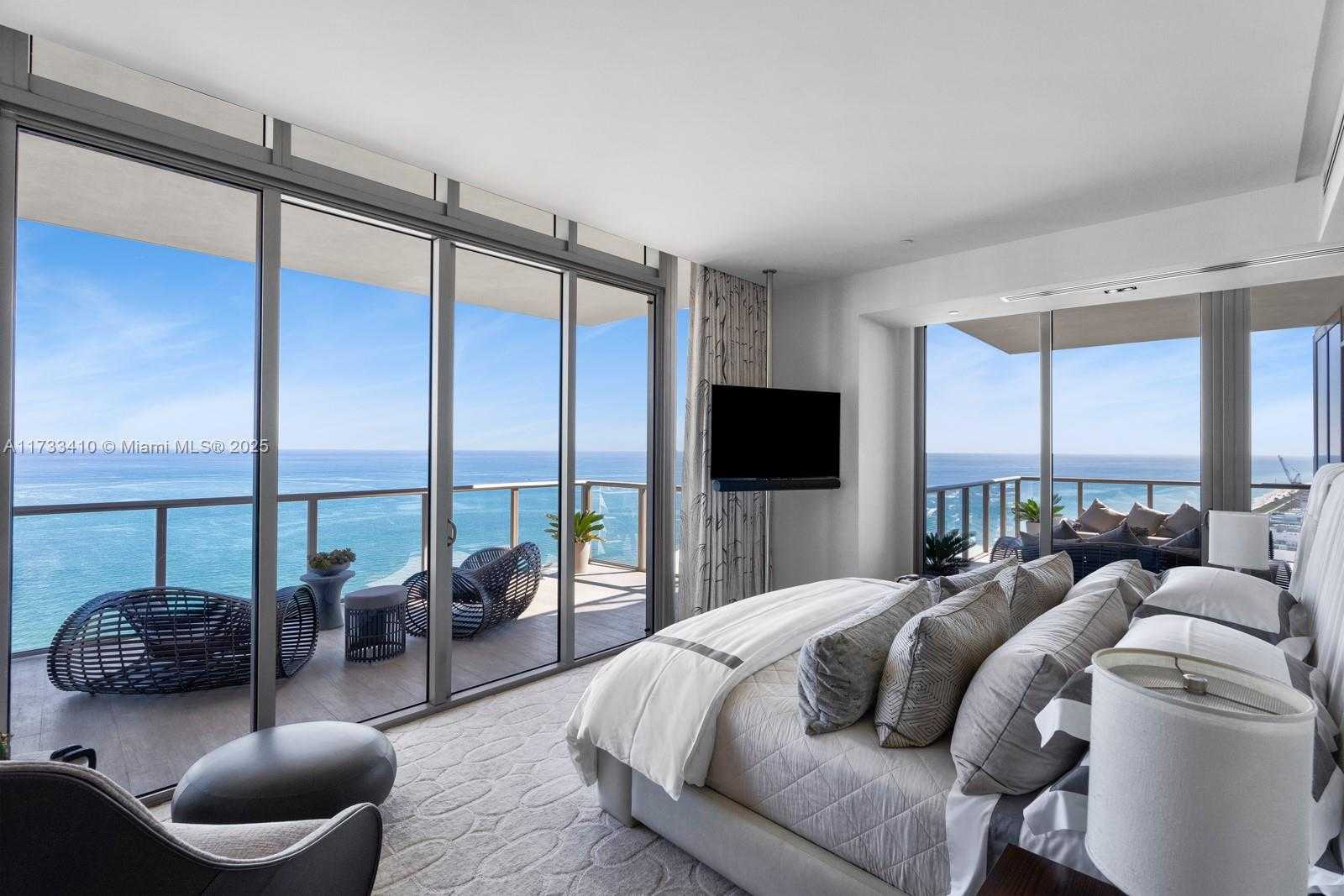 Small Image of 9701 Collins Ave, Miami Beach, FL 33154, USA Number 24