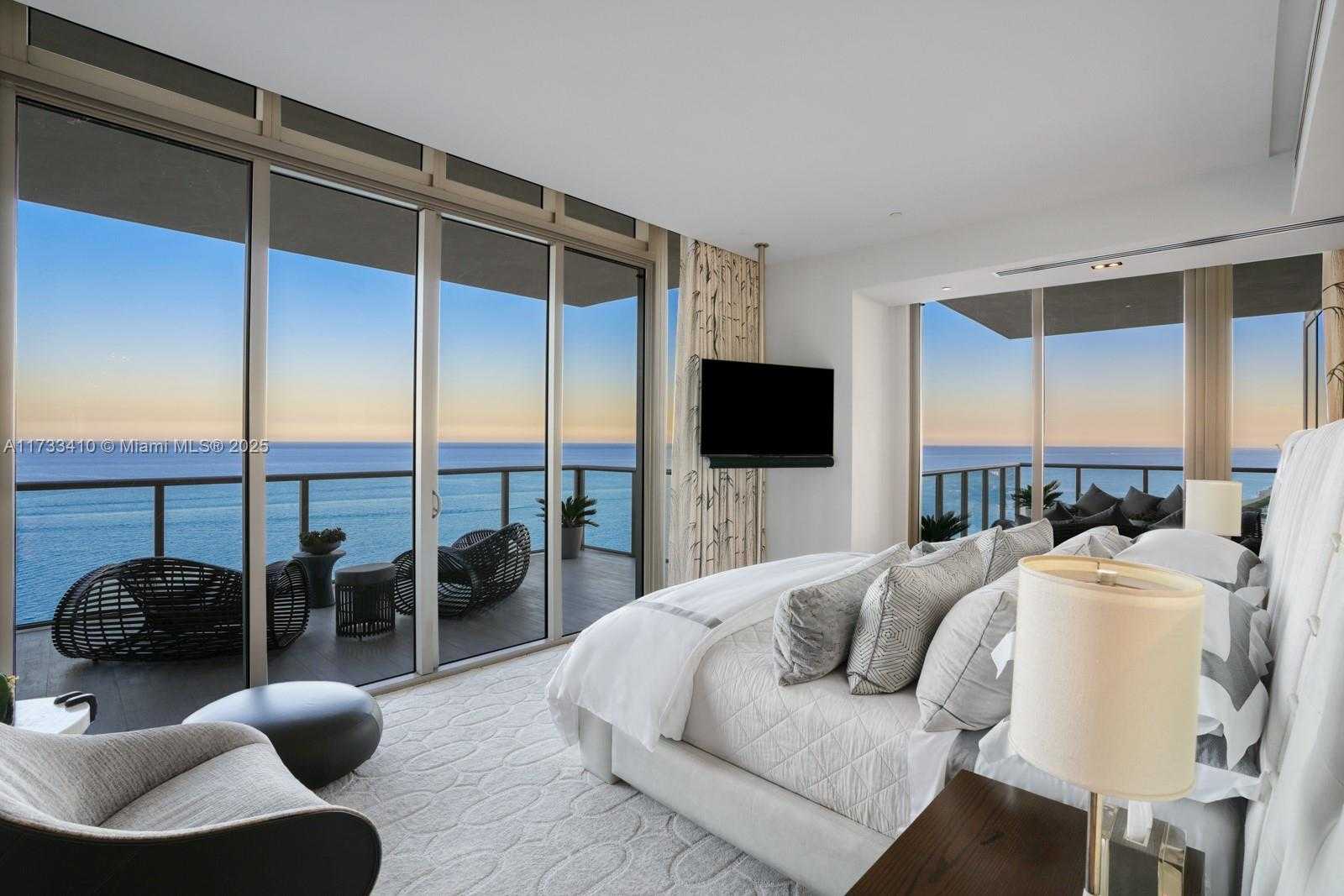 Small Image of 9701 Collins Ave, Miami Beach, FL 33154, USA Number 25
