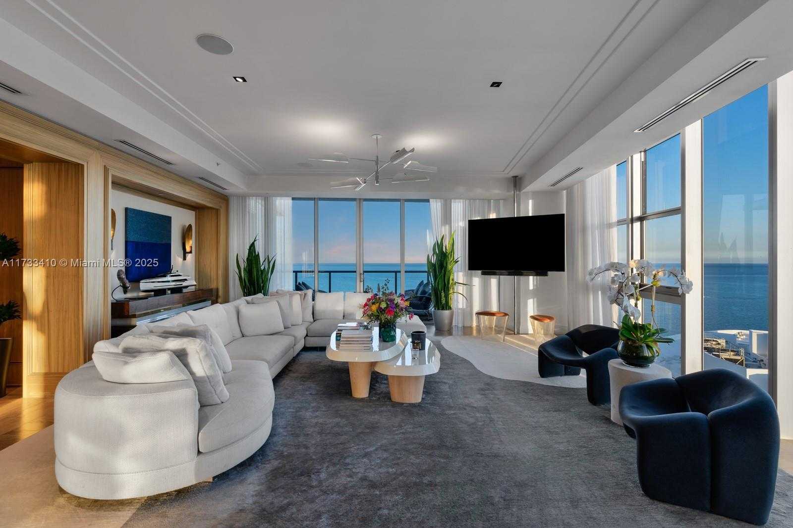 Small Image of 9701 Collins Ave, Miami Beach, FL 33154, USA Number 4