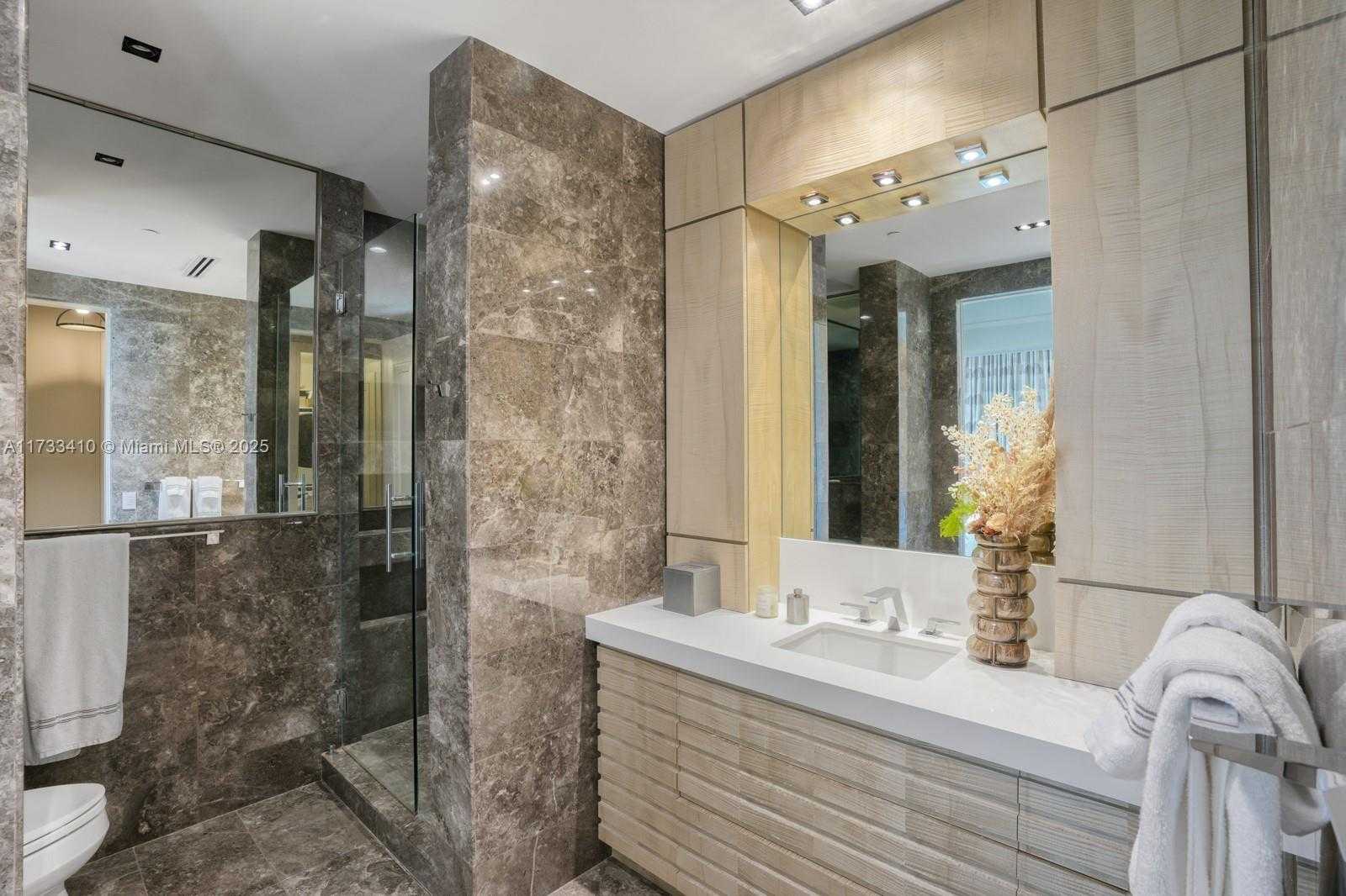 Small Image of 9701 Collins Ave, Miami Beach, FL 33154, USA Number 42