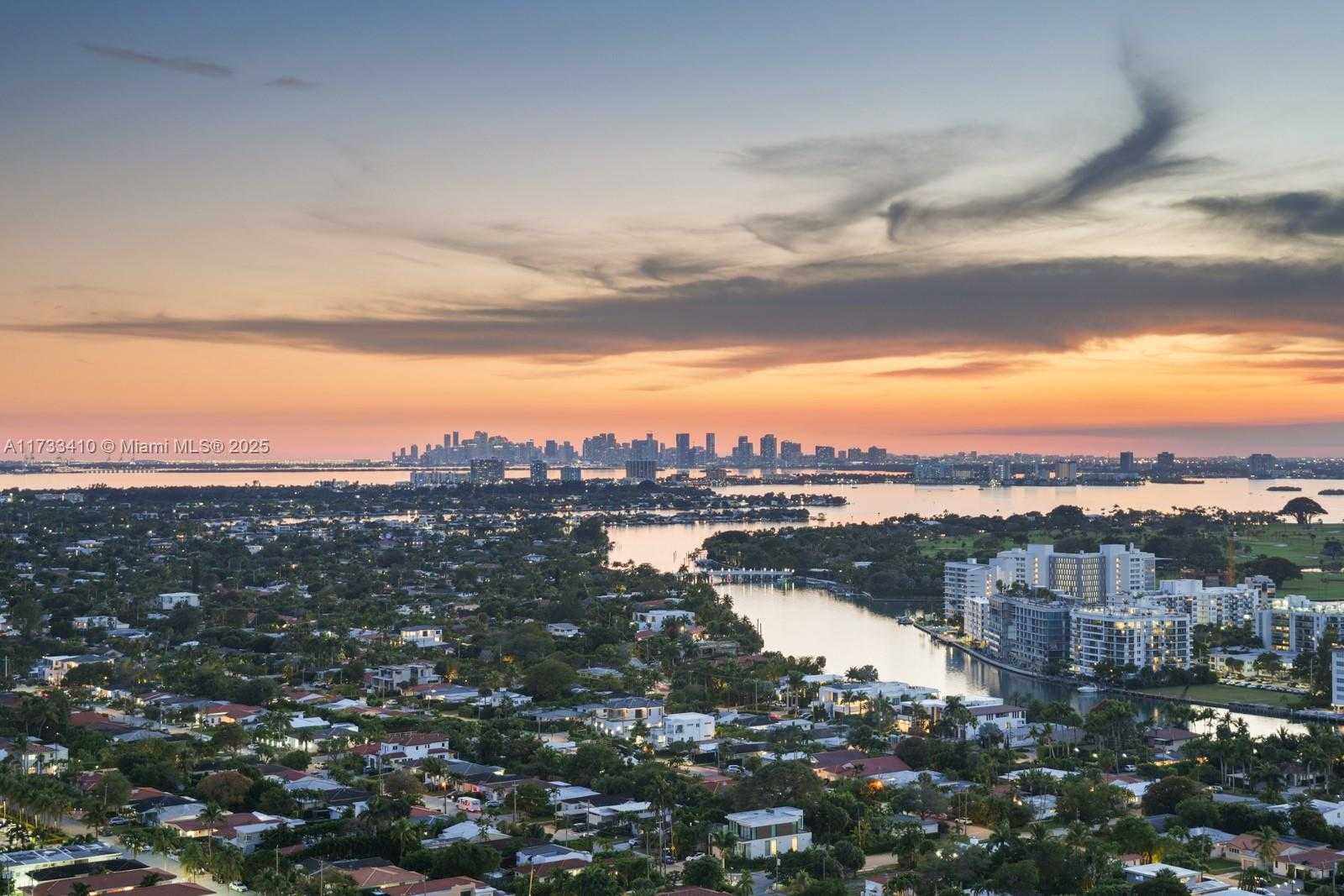 Small Image of 9701 Collins Ave, Miami Beach, FL 33154, USA Number 49