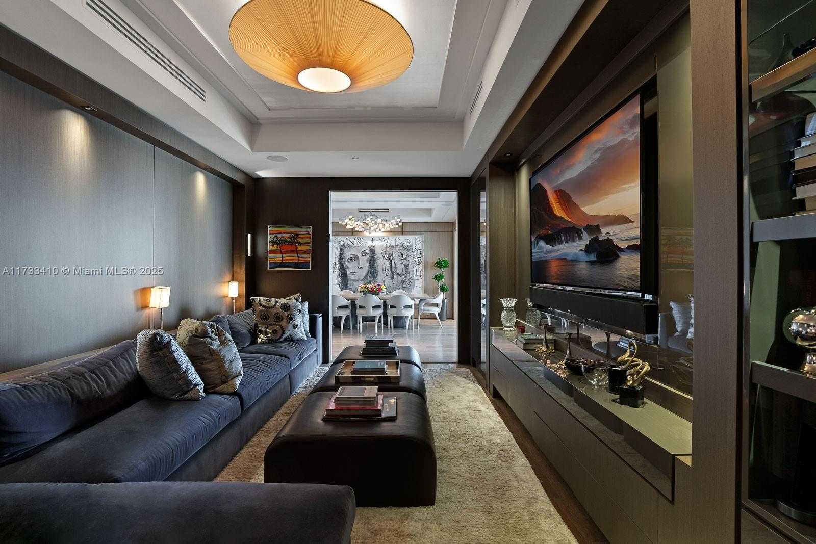 Small Image of 9701 Collins Ave, Miami Beach, FL 33154, USA Number 8