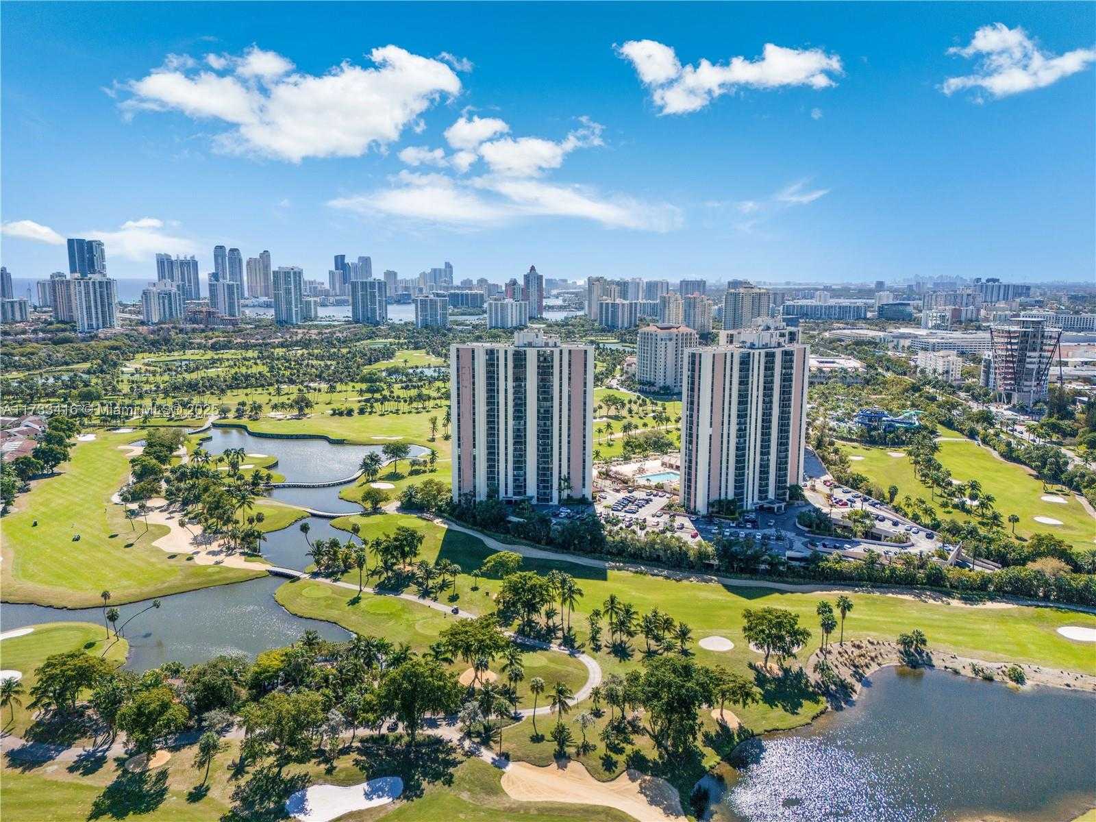 Small Image of 20379 E Country Club Dr, Aventura, FL 33180, USA Number 25