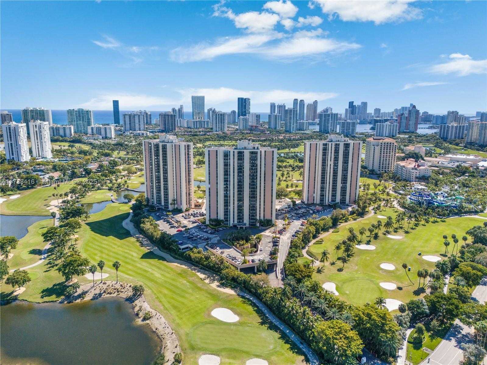 Small Image of 20379 E Country Club Dr, Aventura, FL 33180, USA Number 27
