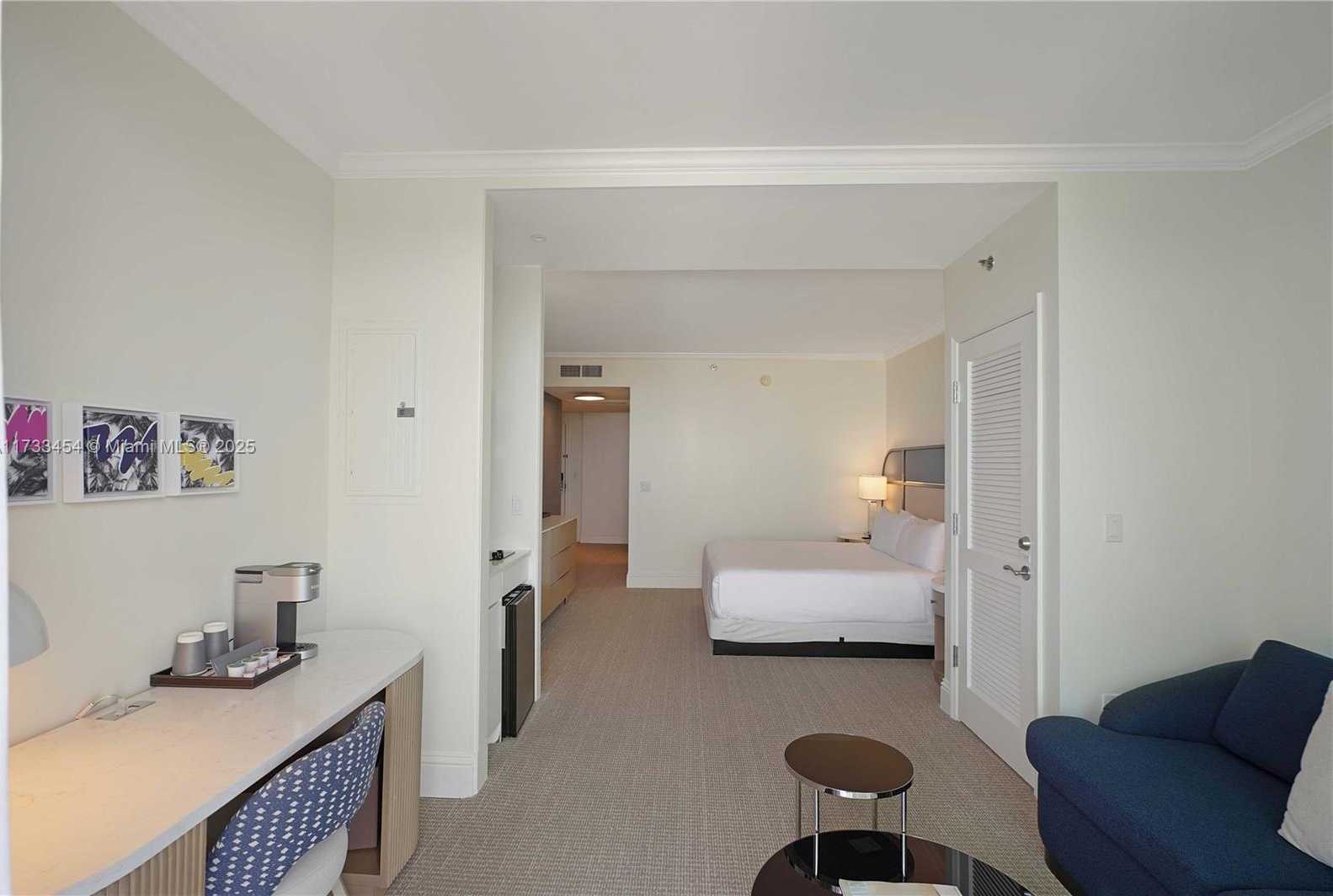 Small Image of 4401 COLLINS AVE #2305 / 2307, Miami Beach Number 18