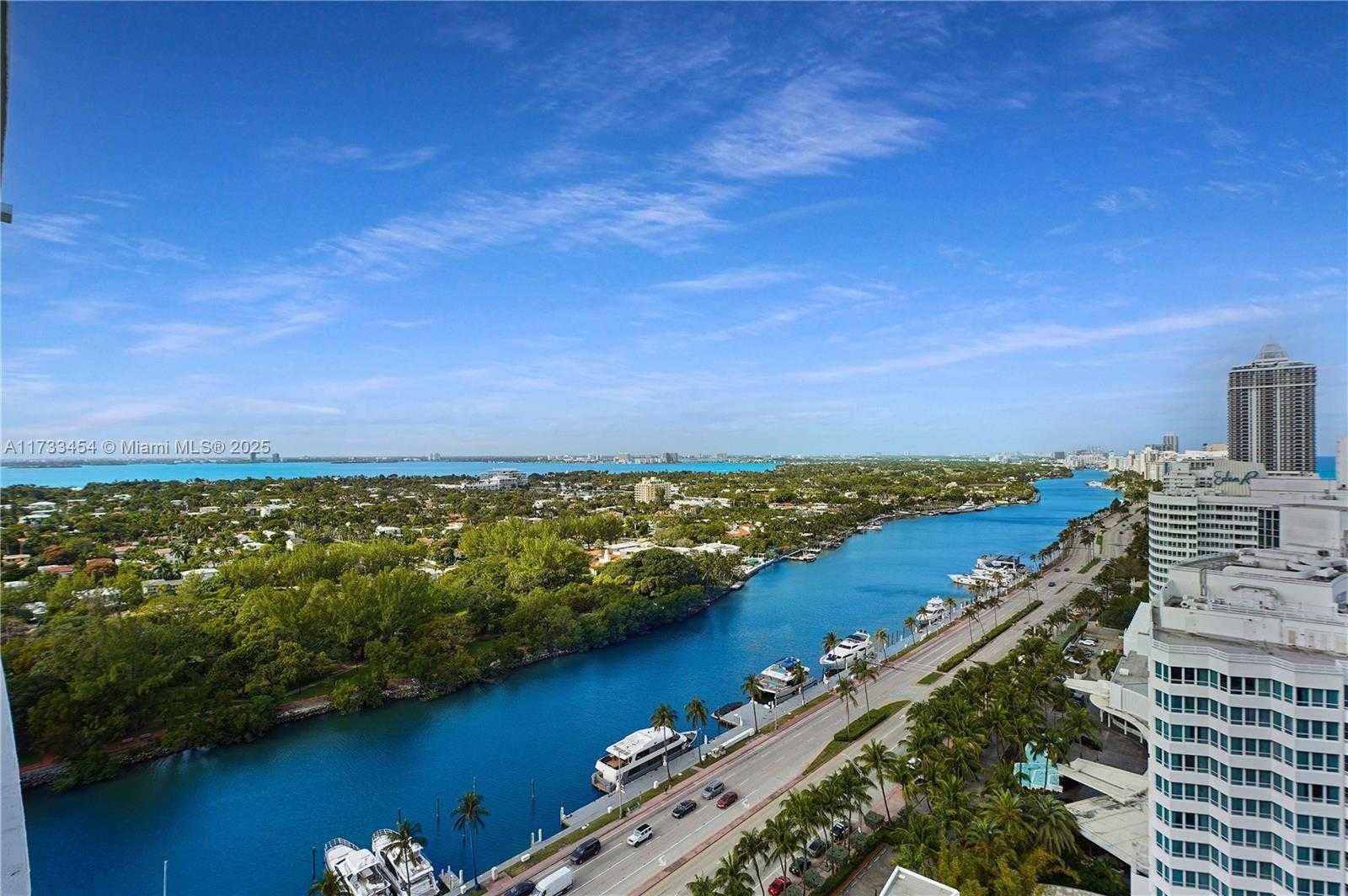 Small Image of 4401 COLLINS AVE #2305 / 2307, Miami Beach Number 27