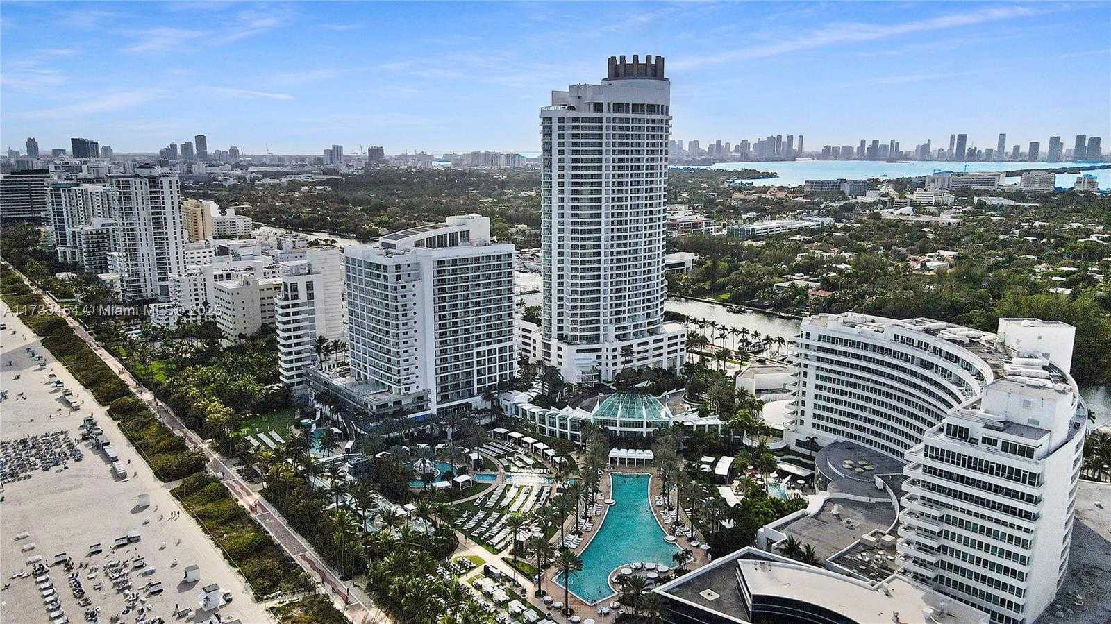 Small Image of 4401 COLLINS AVE #2305 / 2307, Miami Beach Number 3