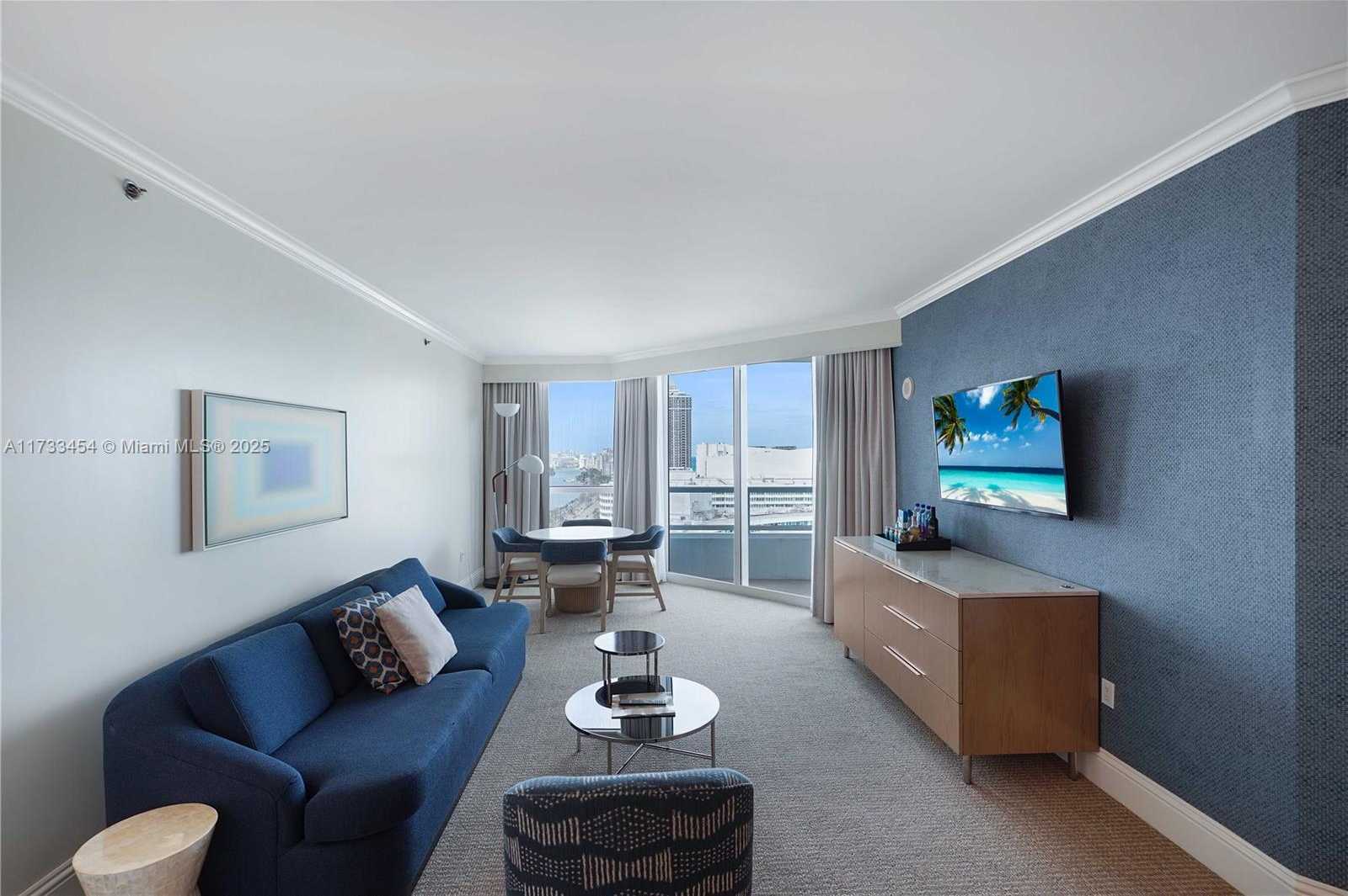Small Image of 4401 COLLINS AVE #2305 / 2307, Miami Beach Number 39