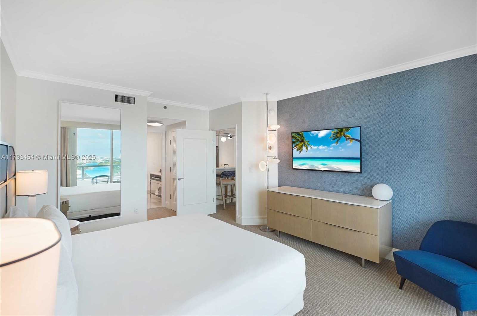 Small Image of 4401 COLLINS AVE #2305 / 2307, Miami Beach Number 55