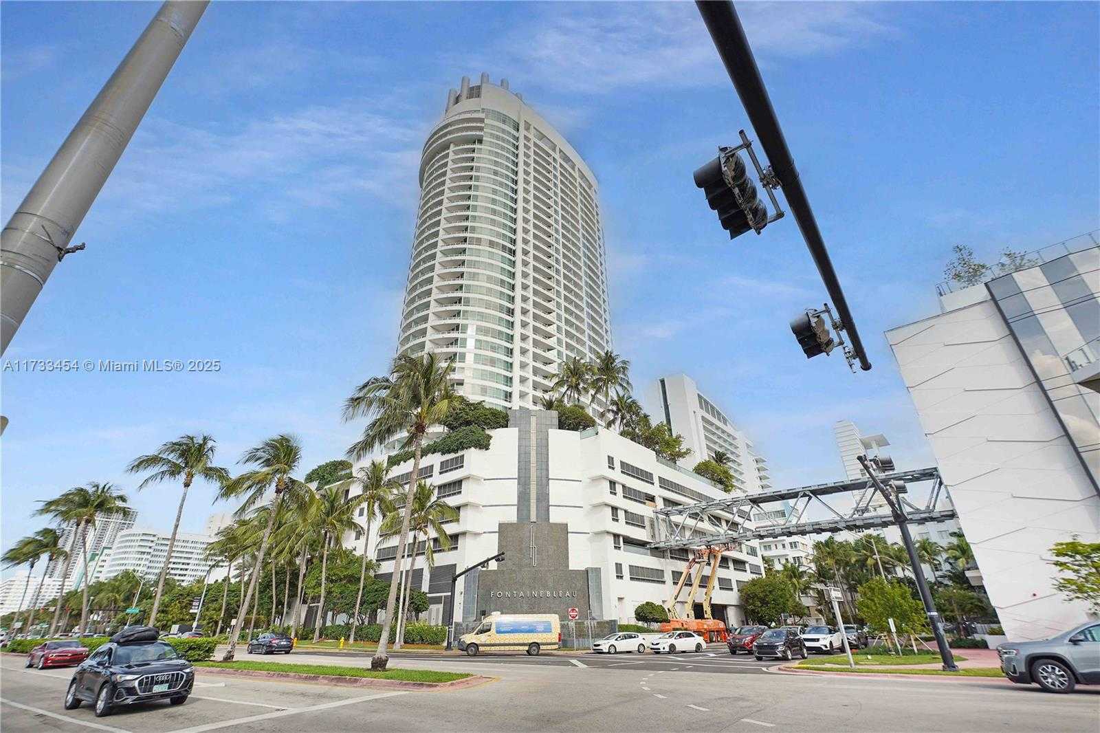 Small Image of 4401 COLLINS AVE #2305 / 2307, Miami Beach Number 77