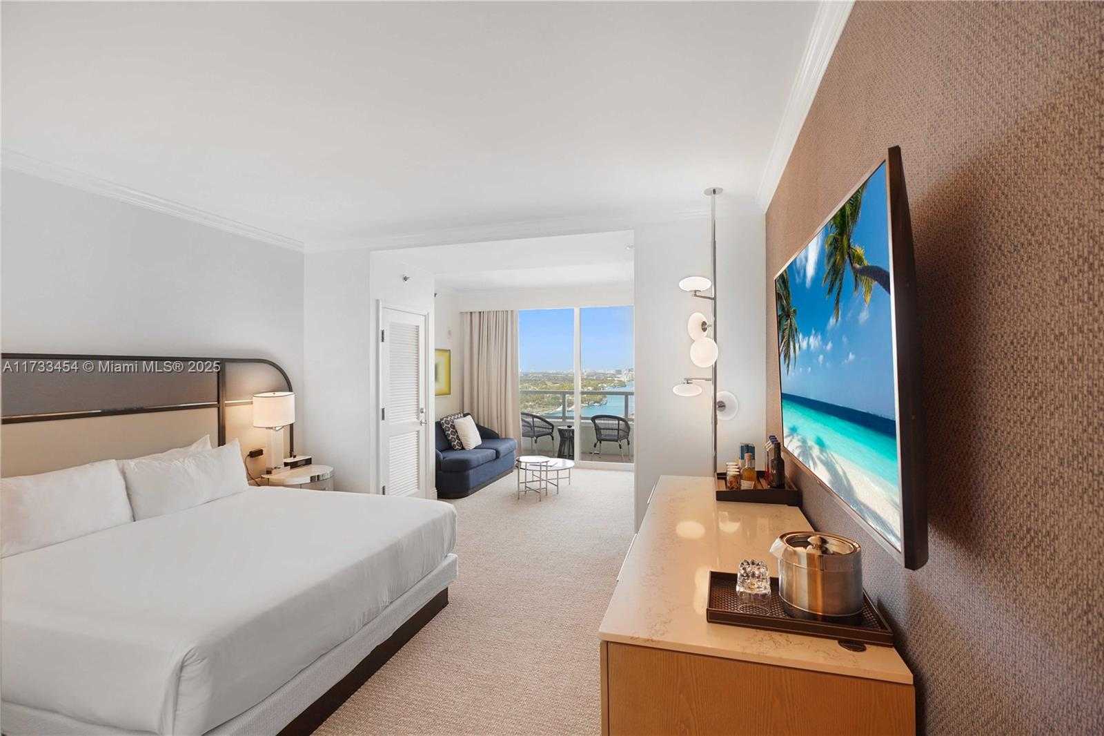 Small Image of 4401 COLLINS AVE #2305 / 2307, Miami Beach Number 9