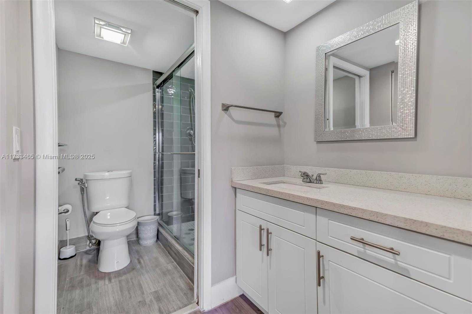 Small Image of 1401 SOUTH WEST 128TH TER #307H, Pembroke Pines Number 12