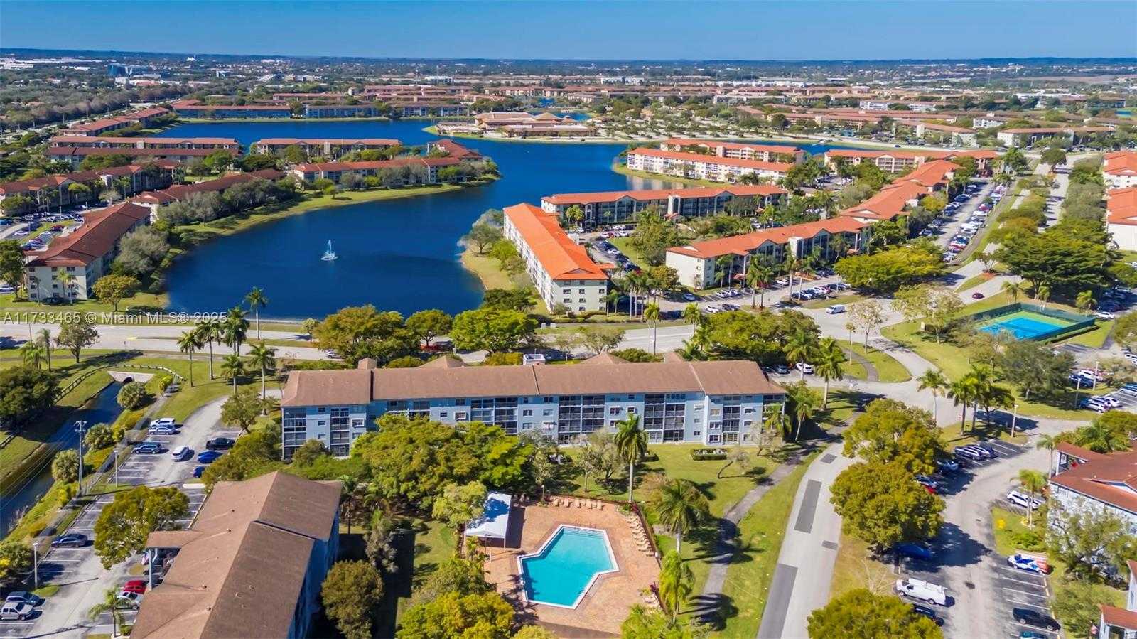 Small Image of 1401 SOUTH WEST 128TH TER #307H, Pembroke Pines Number 22