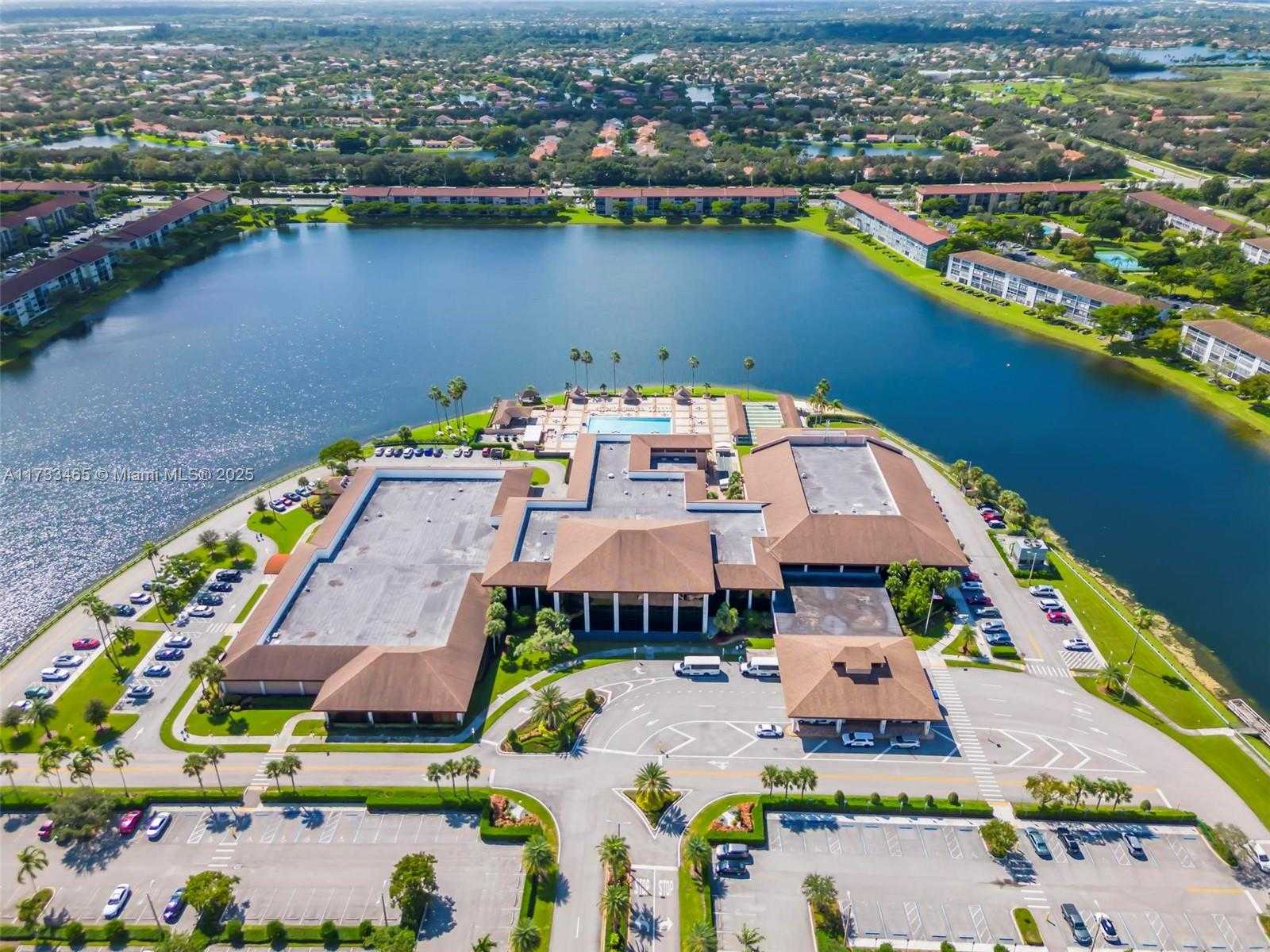 Small Image of 1401 SOUTH WEST 128TH TER #307H, Pembroke Pines Number 34