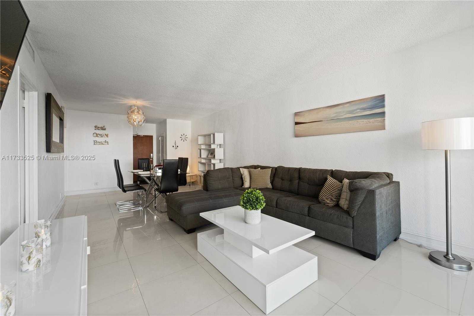 Small Image of 4001 SOUTH OCEAN DR #10G, Hollywood Number 11