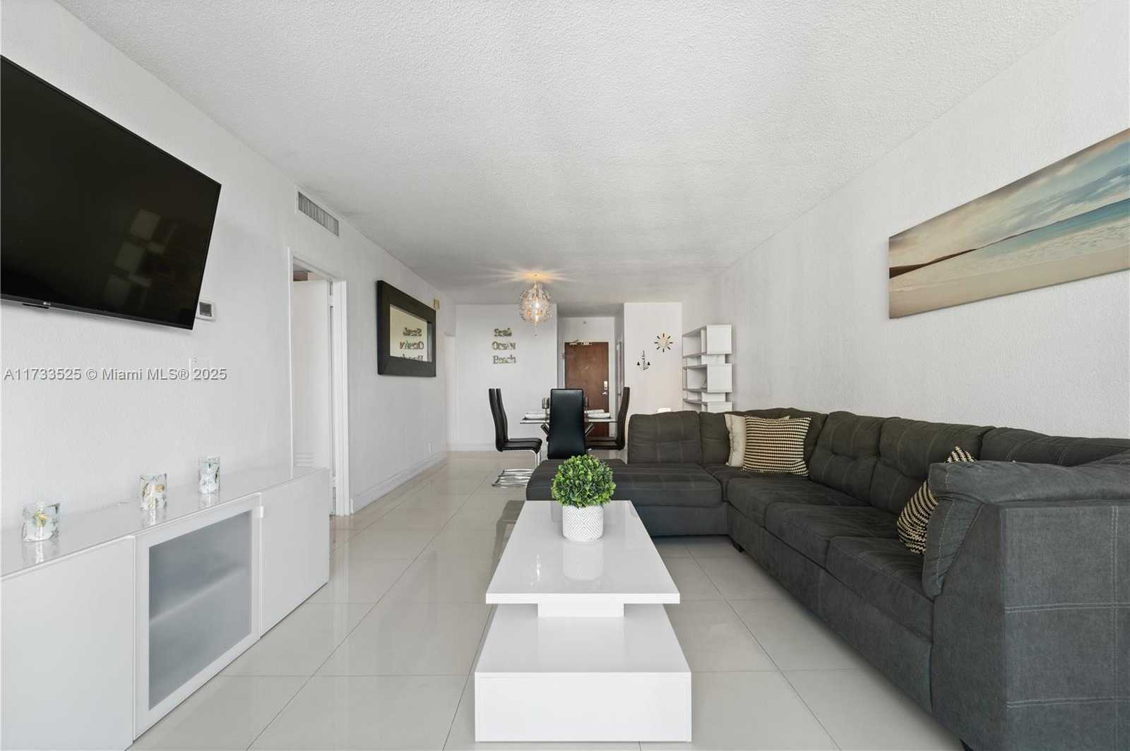 Small Image of 4001 SOUTH OCEAN DR #10G, Hollywood Number 12