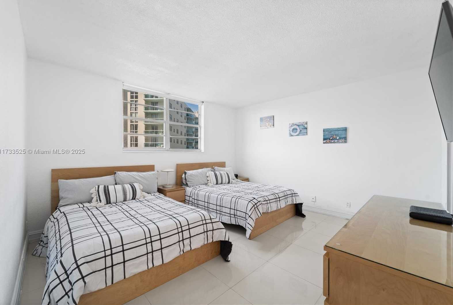 Small Image of 4001 SOUTH OCEAN DR #10G, Hollywood Number 15