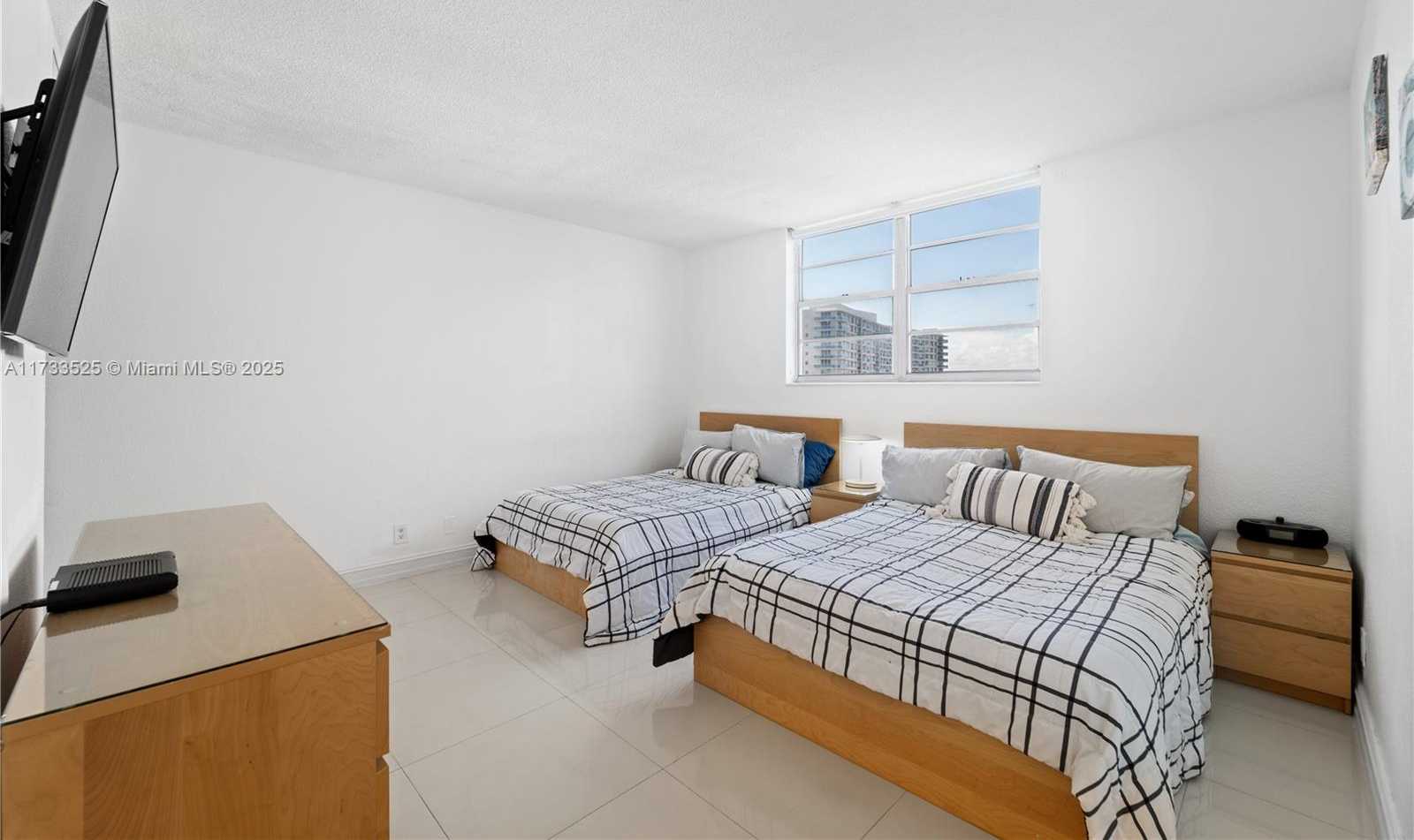 Small Image of 4001 SOUTH OCEAN DR #10G, Hollywood Number 16