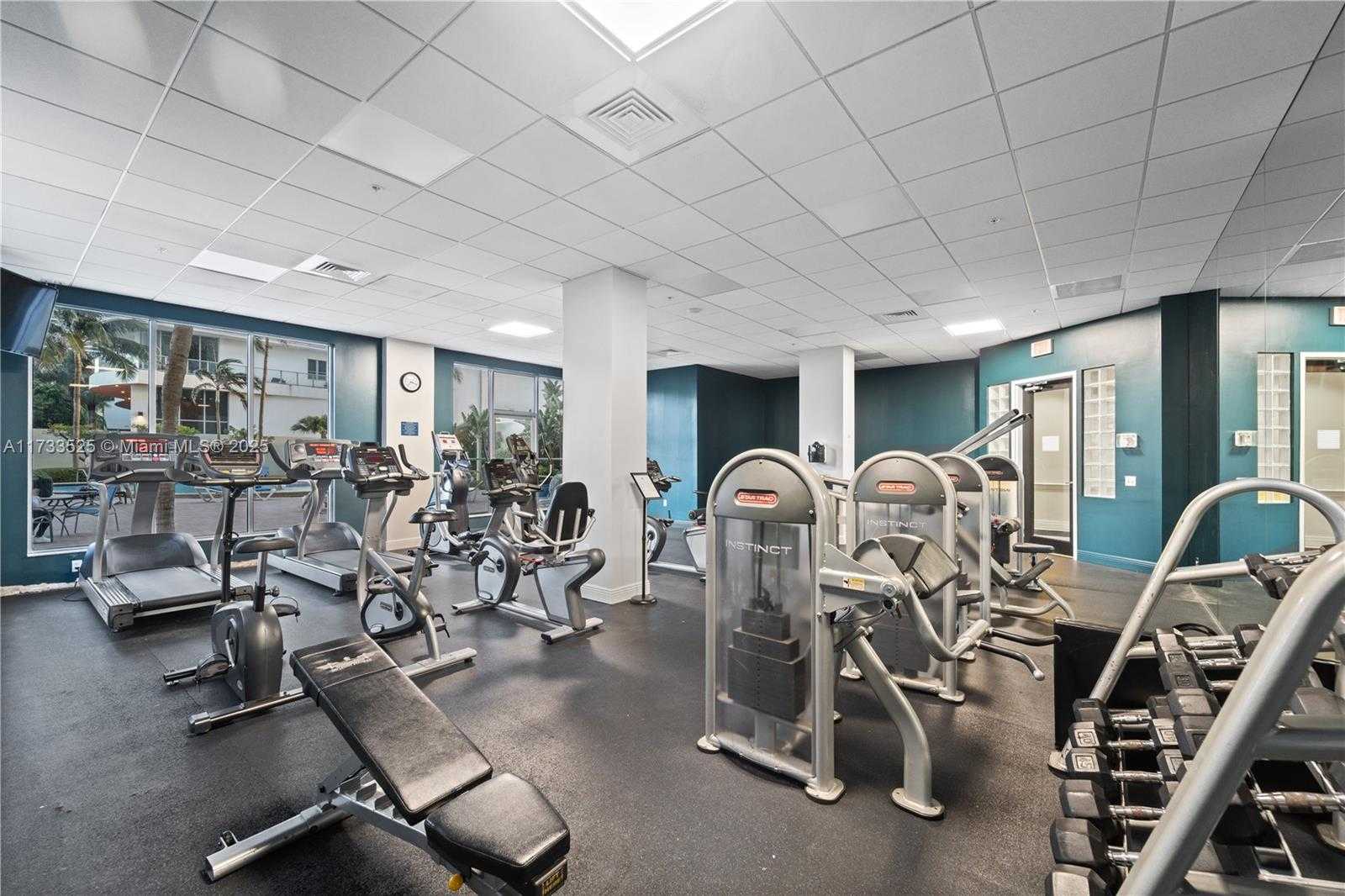 Small Image of 4001 SOUTH OCEAN DR #10G, Hollywood Number 35