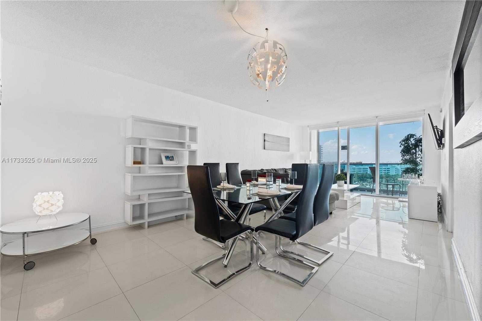 Small Image of 4001 SOUTH OCEAN DR #10G, Hollywood Number 7