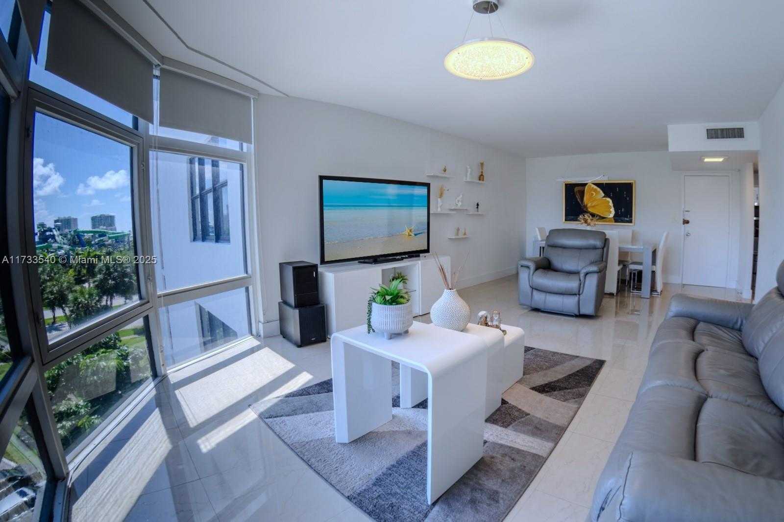 Small Image of 20100 WEST COUNTRY CLUB DR #504, Aventura Number 6