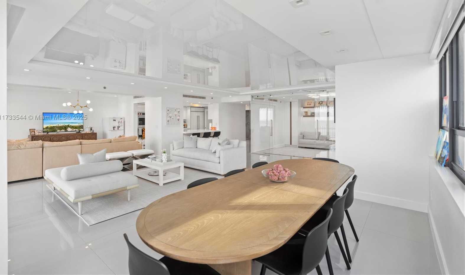 Small Image of 10205 COLLINS AVE #608, Bal Harbour Number 12