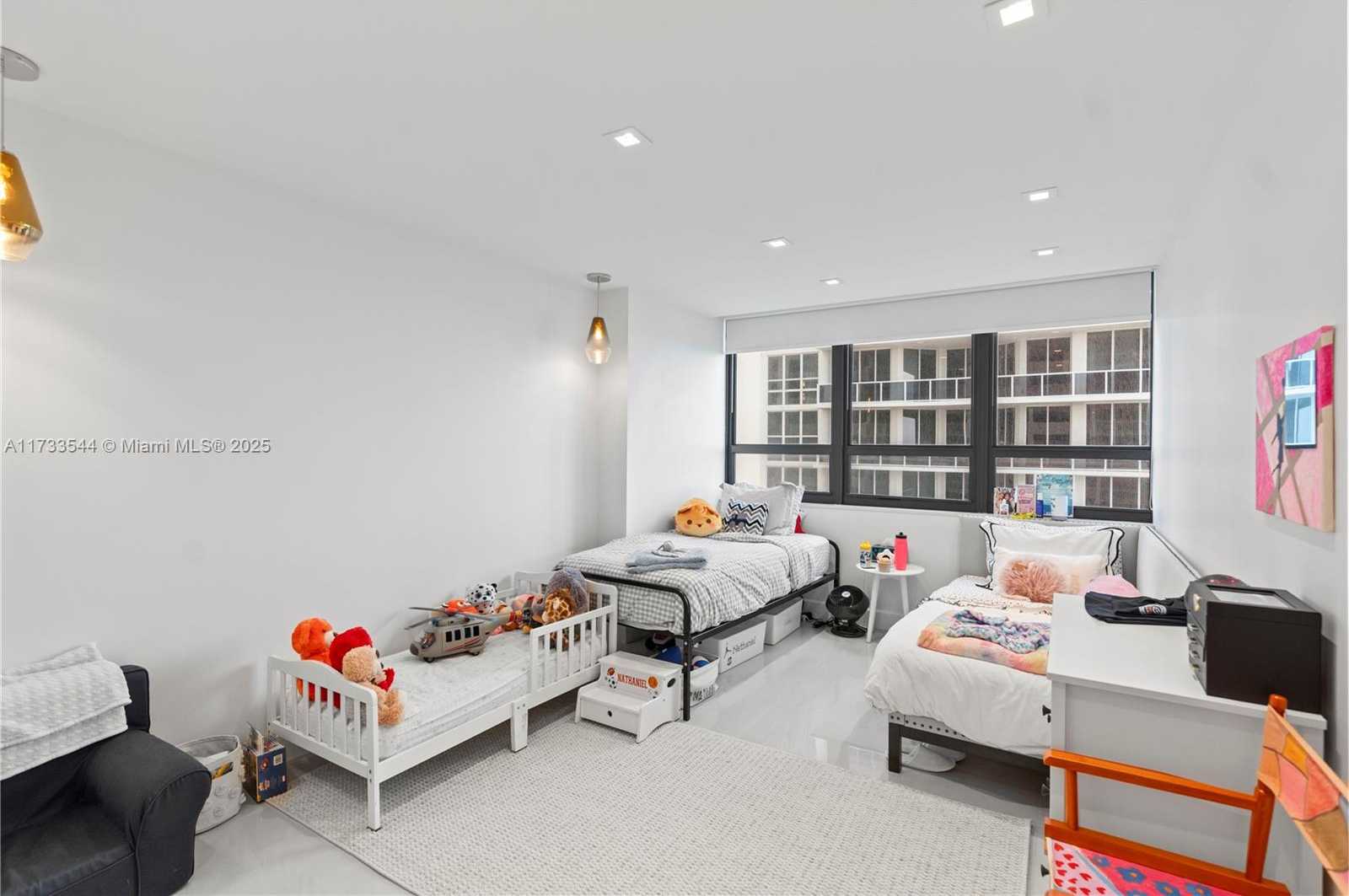 Small Image of 10205 COLLINS AVE #608, Bal Harbour Number 23