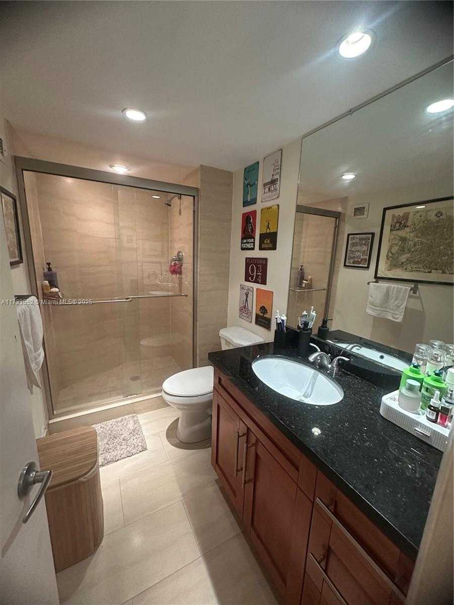 Small Image of 1121 CRANDON BLVD #E904, Key Biscayne Number 9