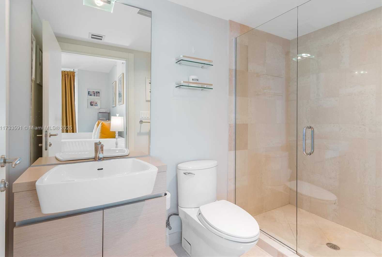 Small Image of 200 BISCAYNE BOULEVARD WAY #4101, Miami Number 10